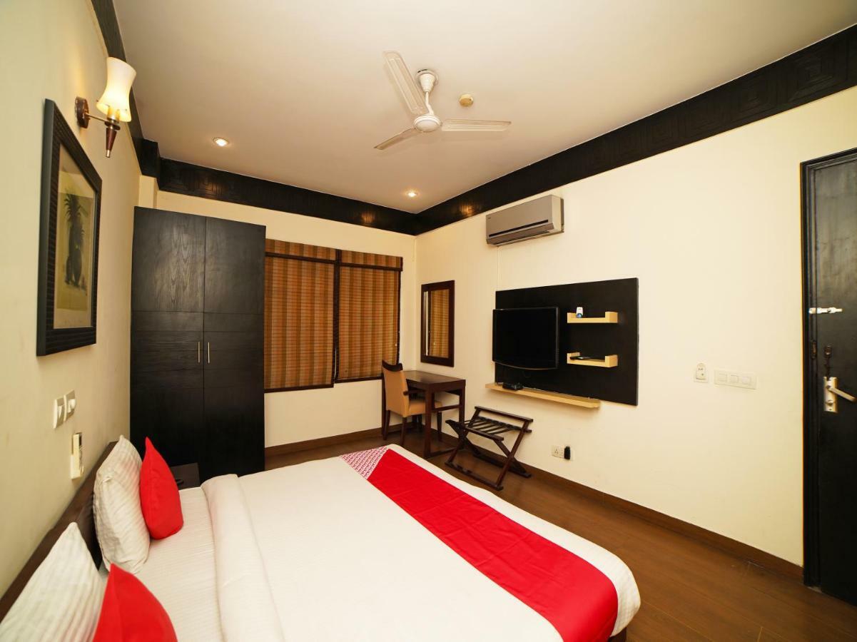 Oyo 45573 Neo Residency Gurgaon