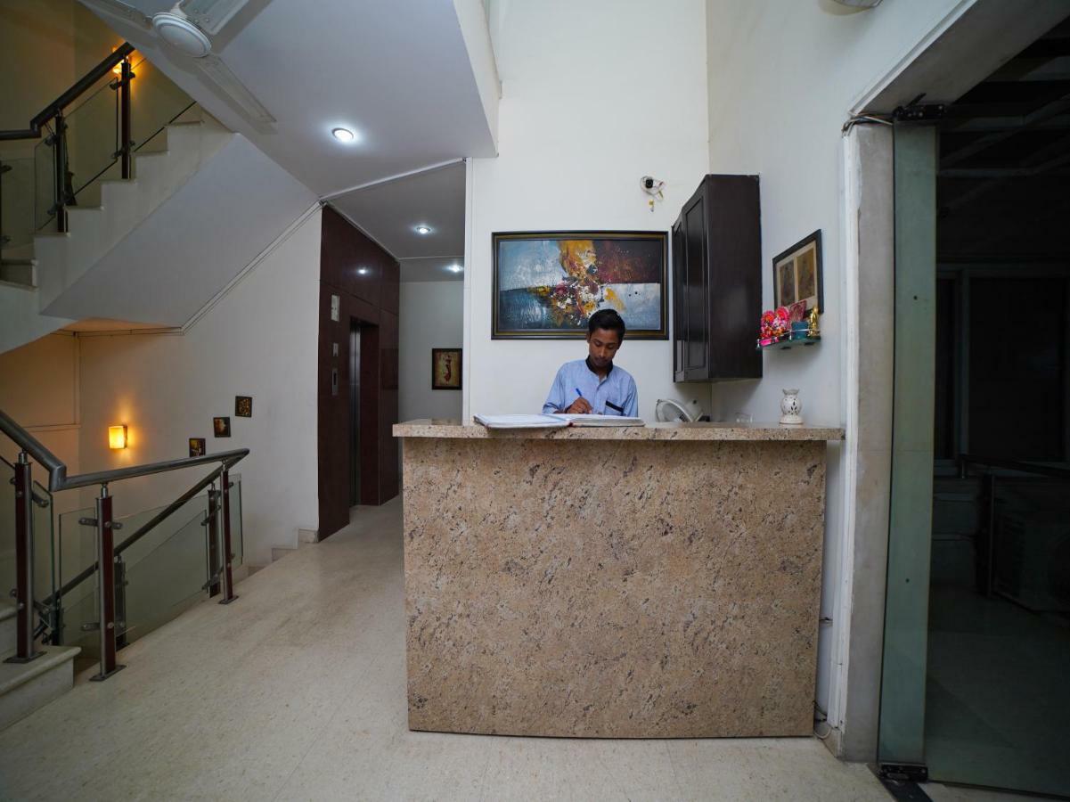 Hotel Oyo 45573 Neo Residency Gurgaon
