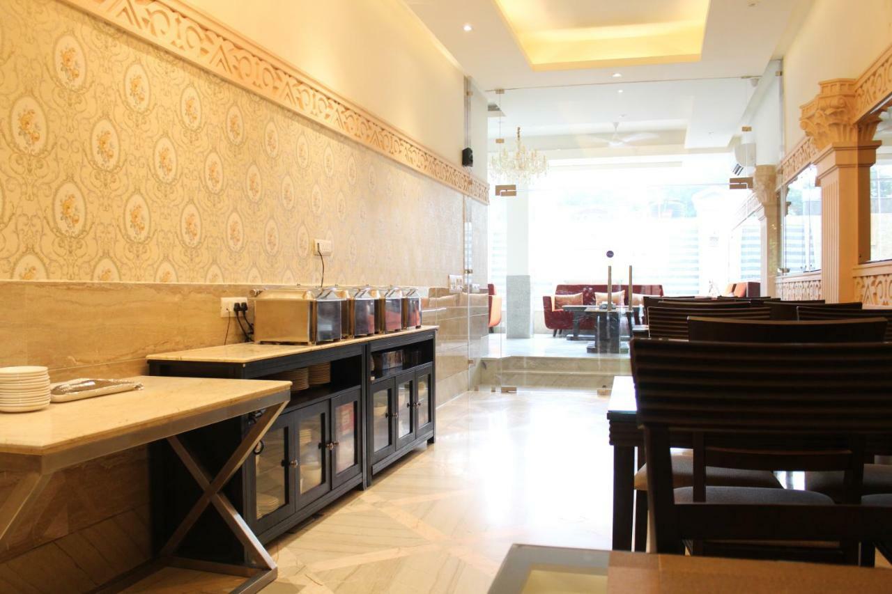 Royal Iffco Chowk Hotel Gurgaon