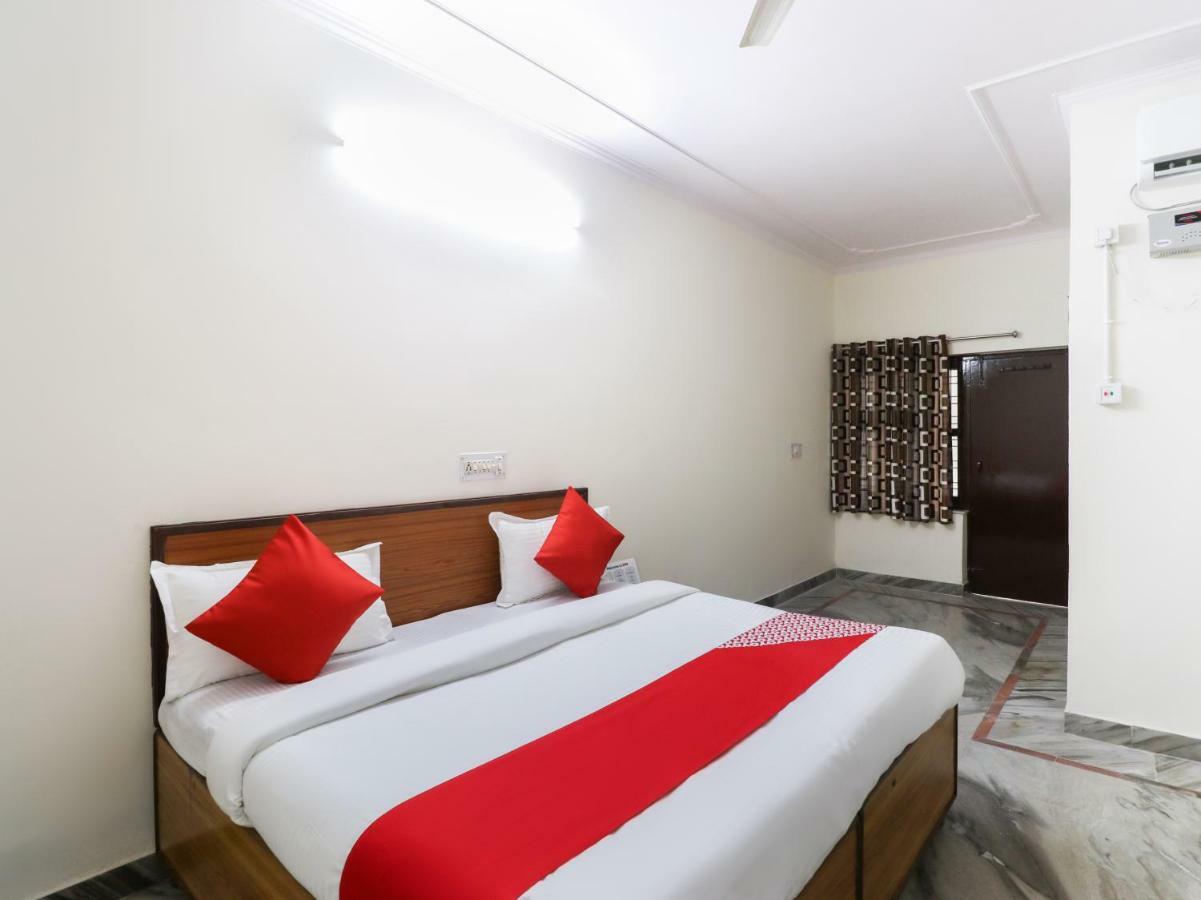 Hotel Oyo 39797 Om