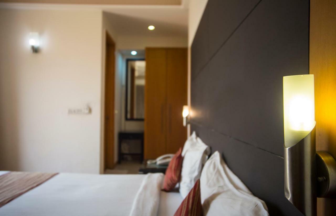 Siddharth Plaza Guest house Gurgaon