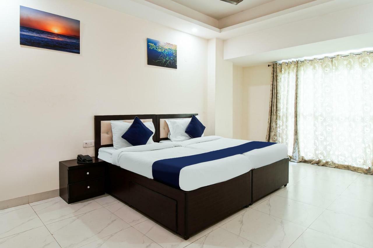 Hotel Silverkey Executive 20024 Golf Course Road