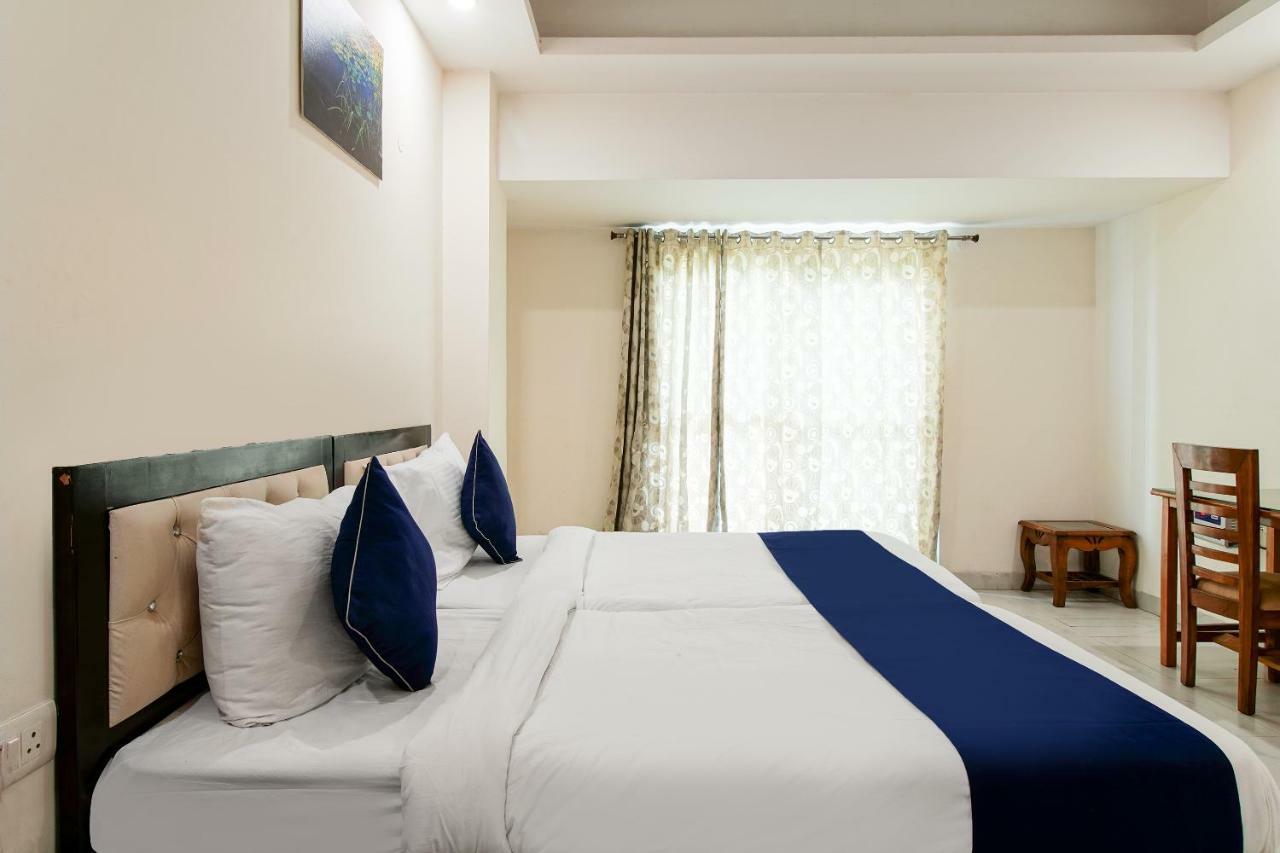 Silverkey Executive 20024 Golf Course Road Hotel 3*