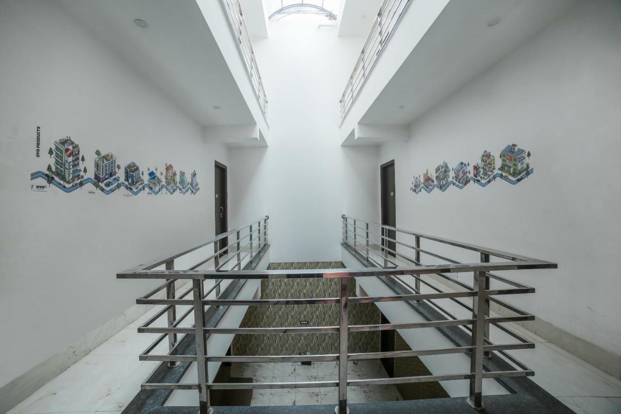 Oyo 9934 Nirmal Niwas Hotel