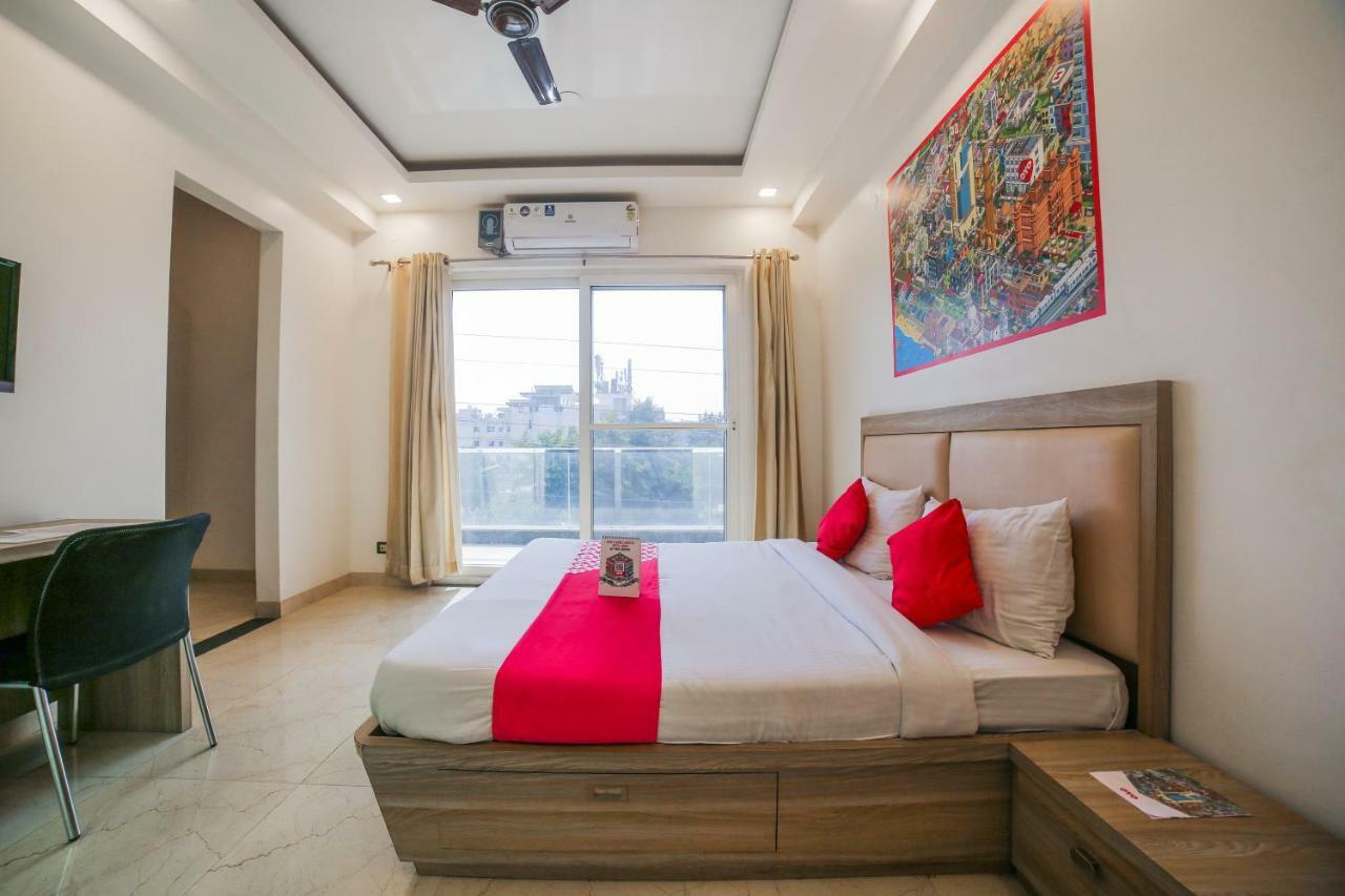 Hotel Oyo 9934 Nirmal Niwas 3*