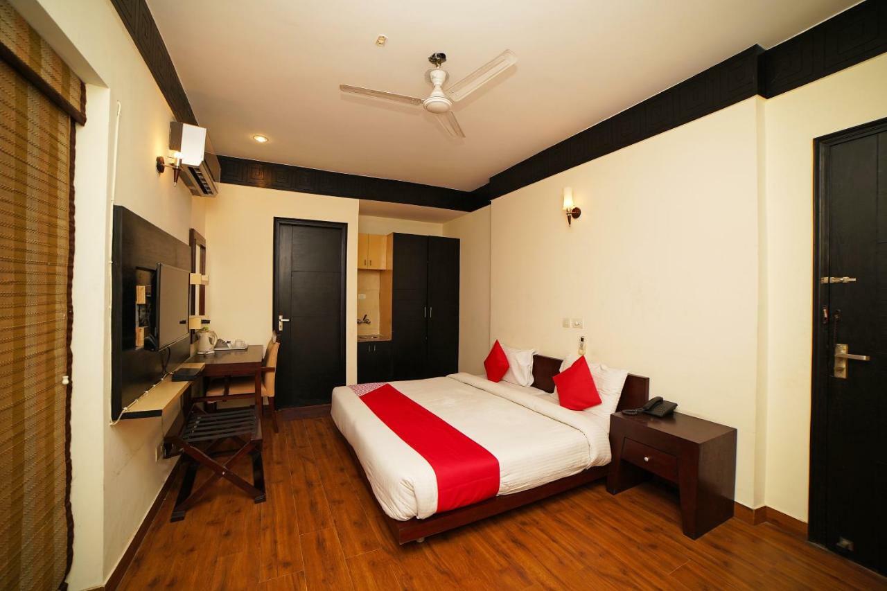 Oyo 45573 Neo Residency Gurgaon