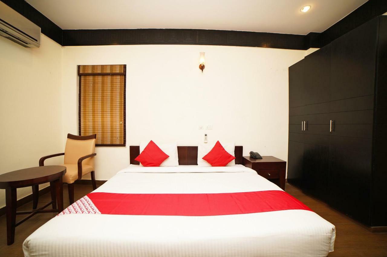 Oyo 45573 Neo Residency Gurgaon