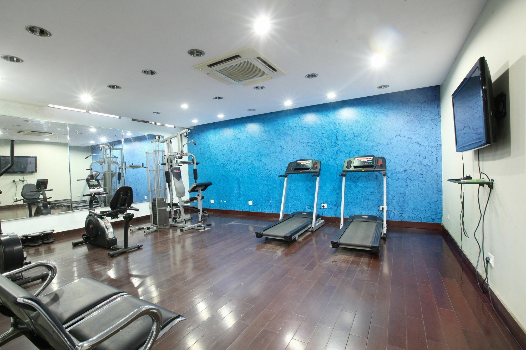 Hotel Oyo 2245 Sector 21 Gurgaon