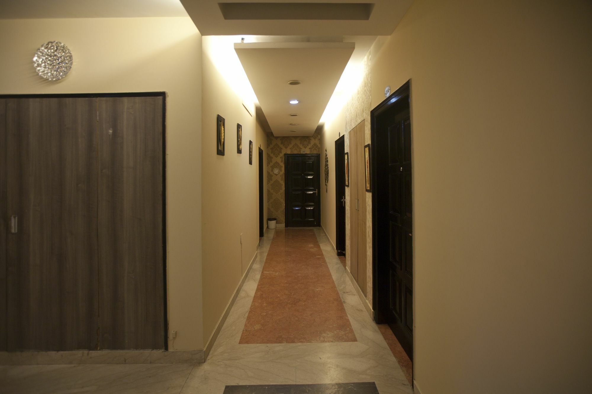 Oyo 2245 Sector 21 Hotel Gurgaon