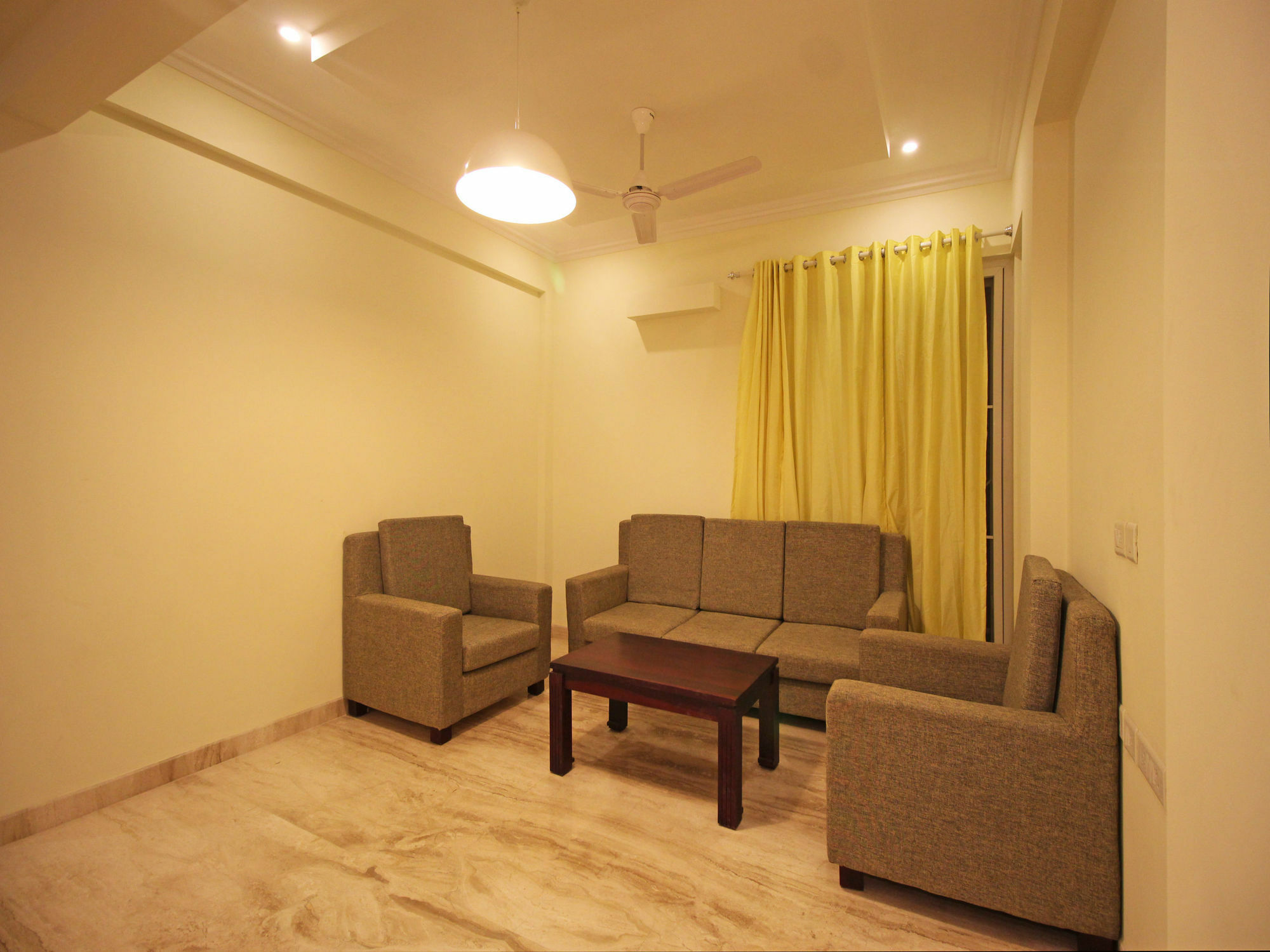 Oyo Flagship Sohna Road Omaxe Mall