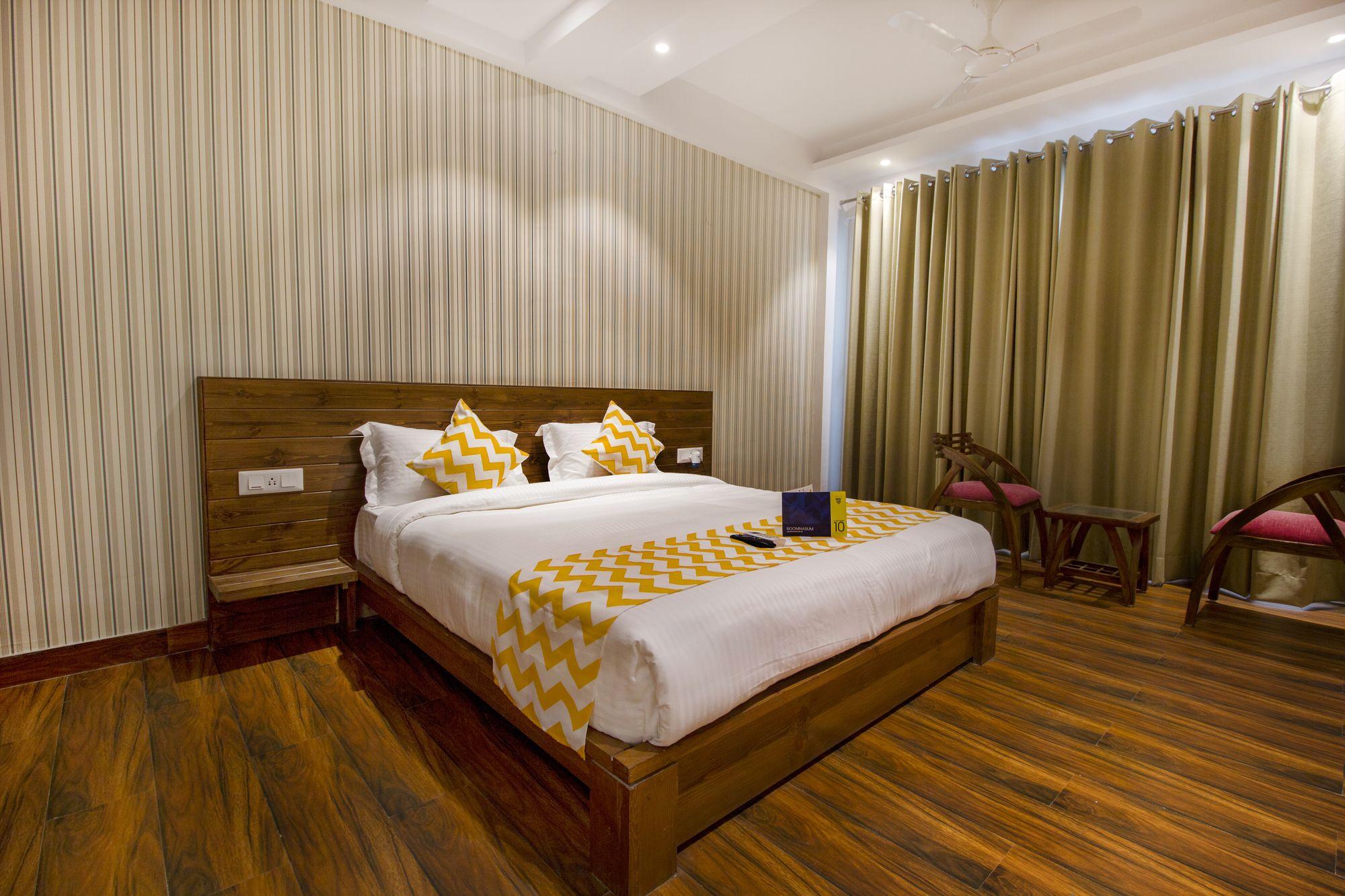 Fabhotel Comfort Dome Sector 45 Hotel Gurgaon