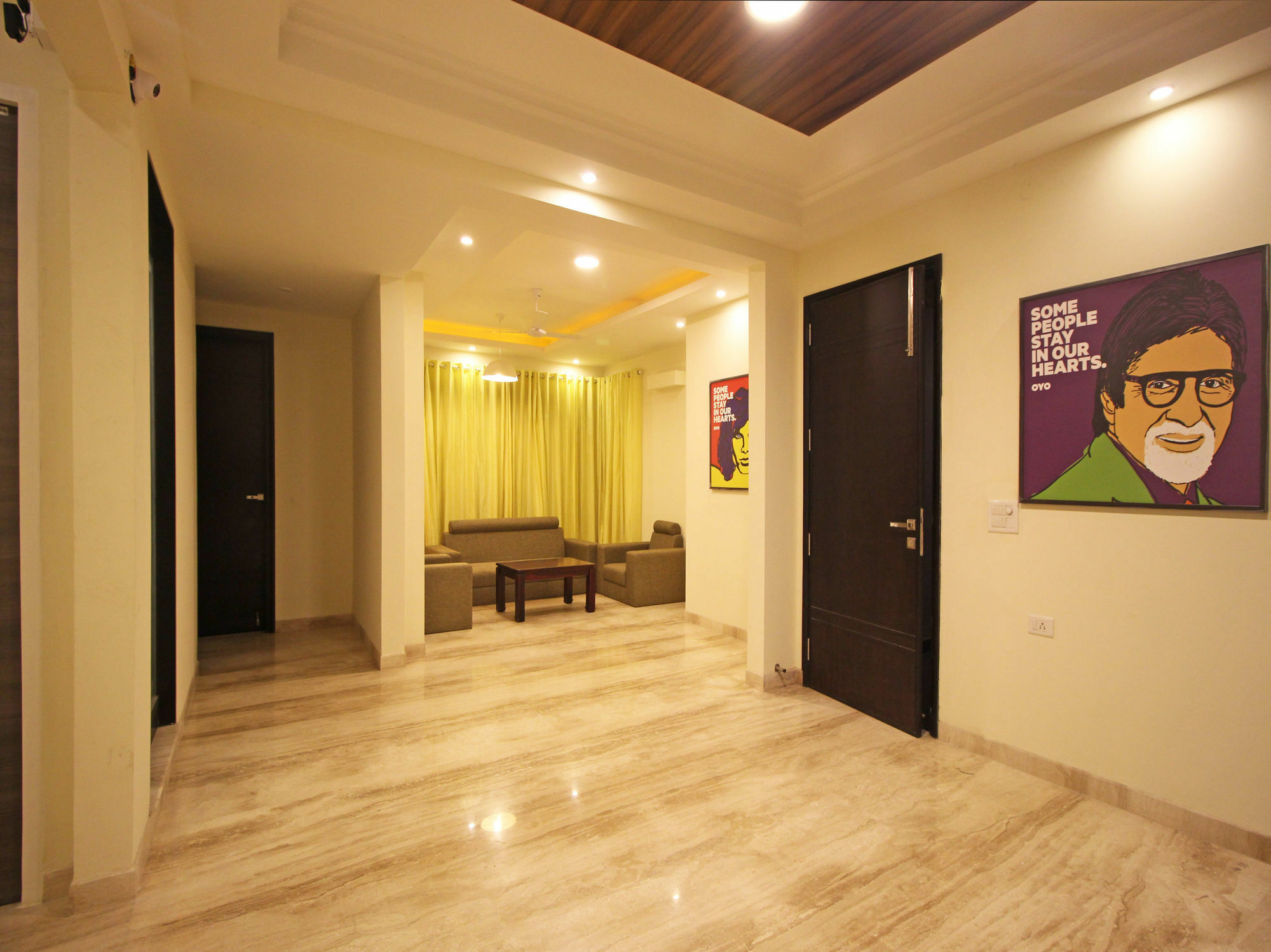Oyo Flagship Sohna Road Omaxe Mall Hotel