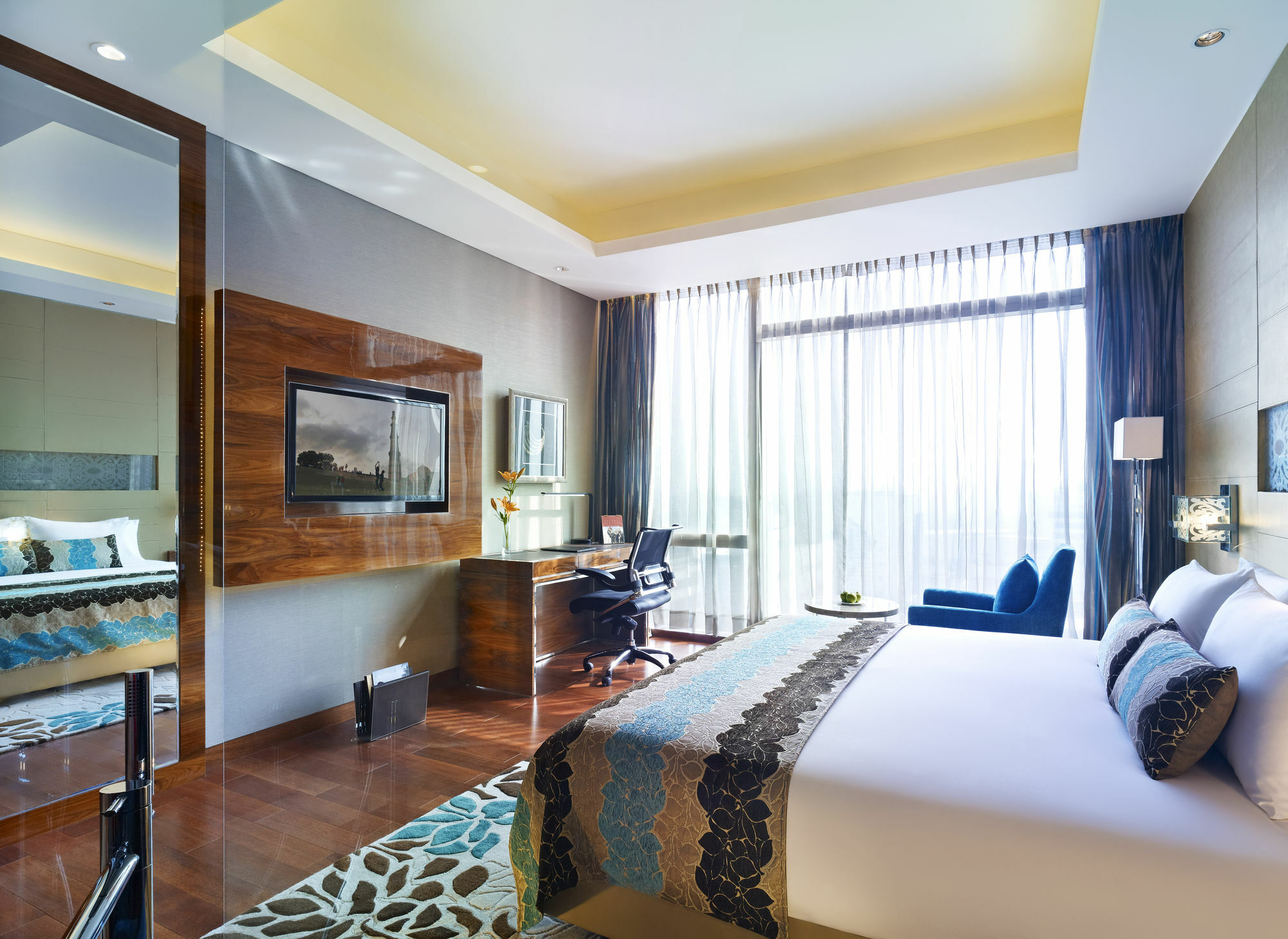Hotel Taj Centre Gurugram 5*