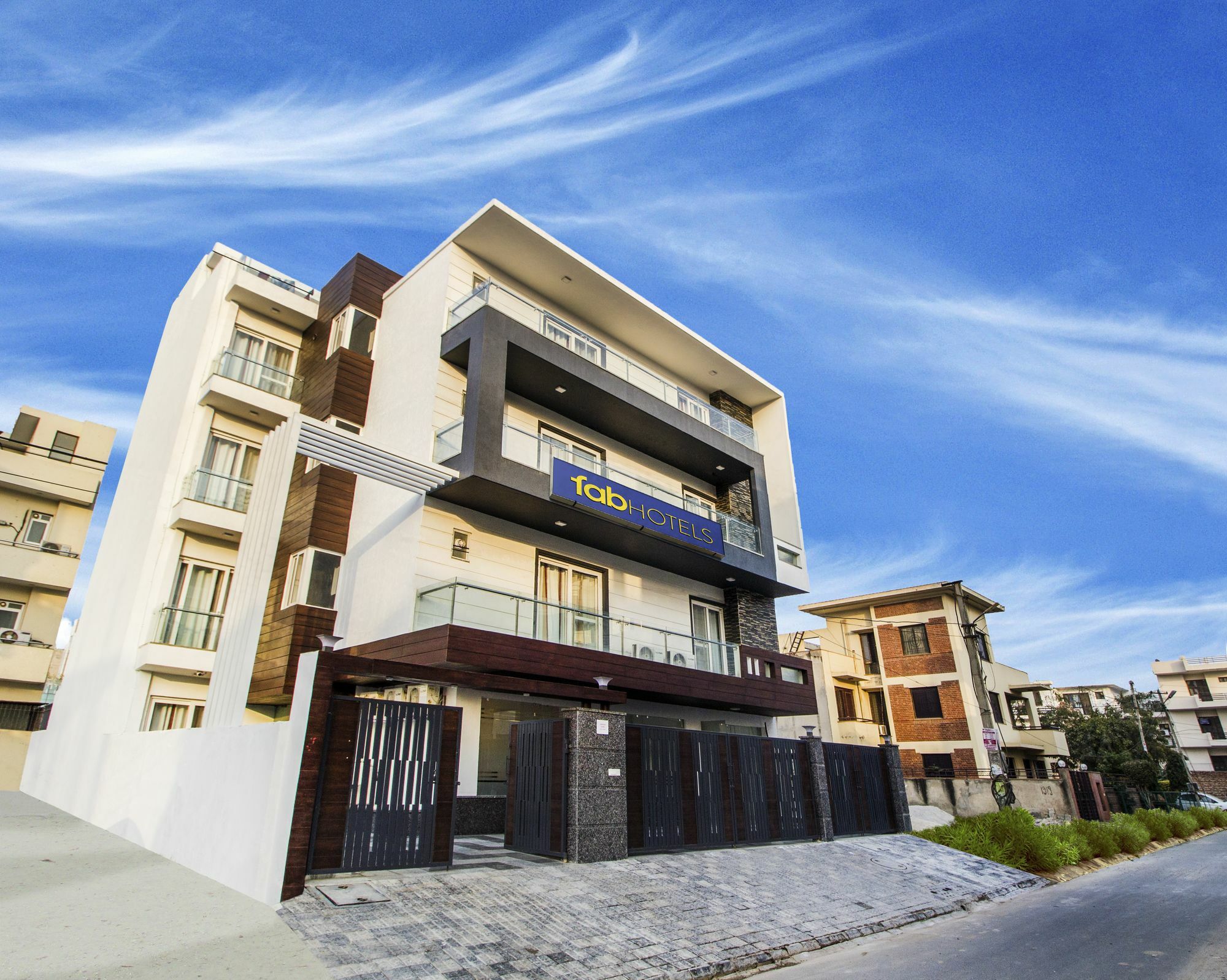 Fabhotel Comfort Dome Sector 45 Hotel Gurgaon
