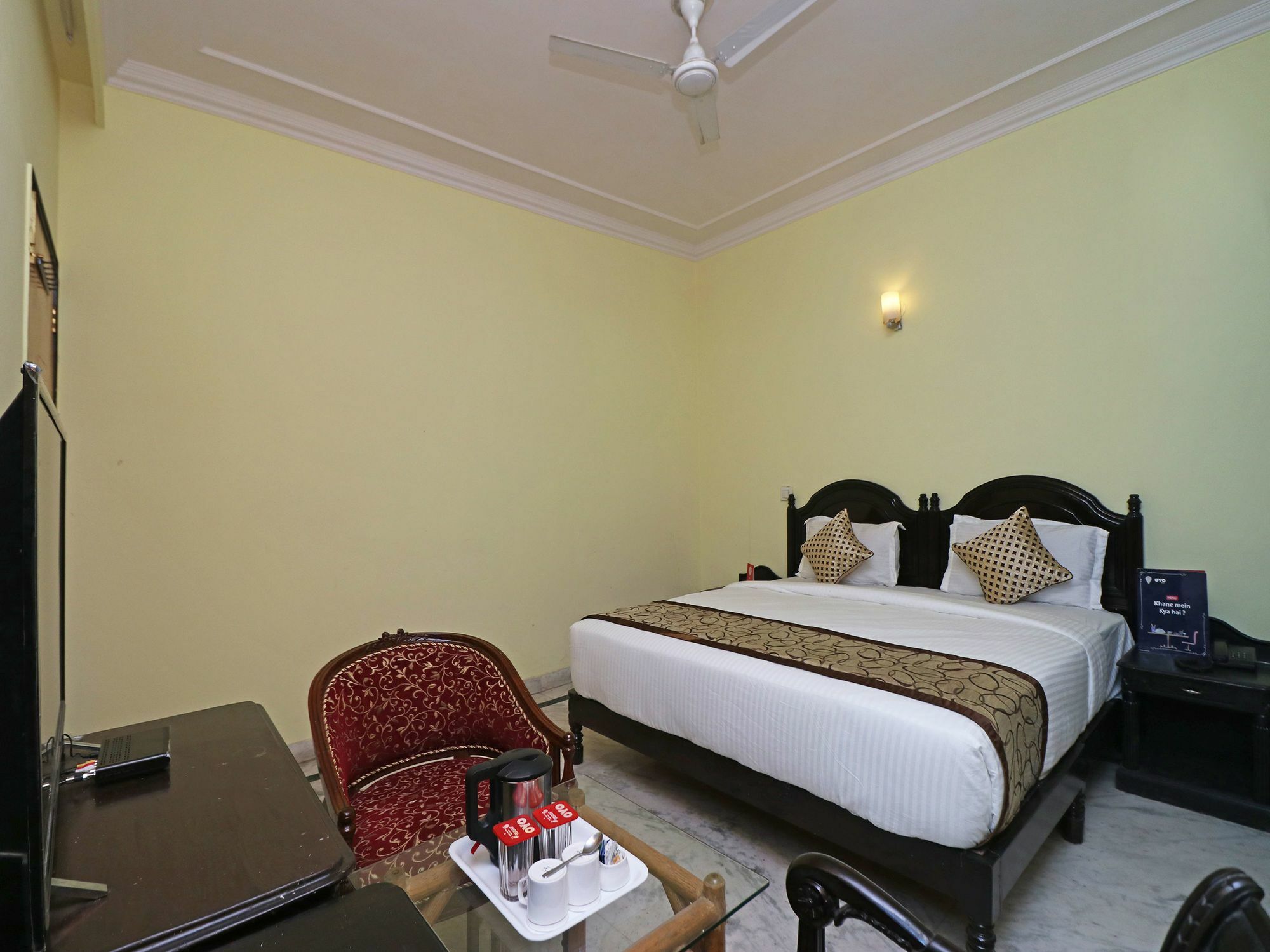 Hotel Oyo 12311 Annus Holidays 3*