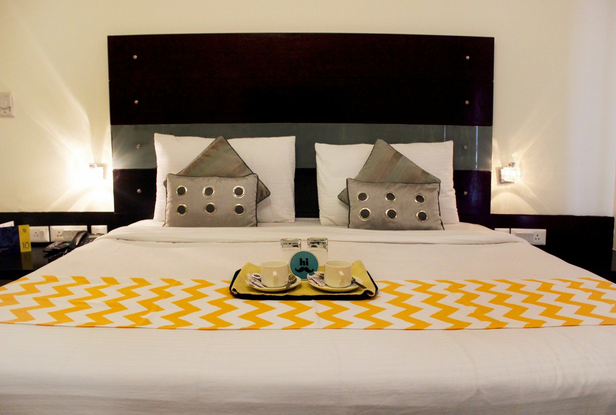 Fabhotel Moulsari Dlf Phase 3 Hotel
