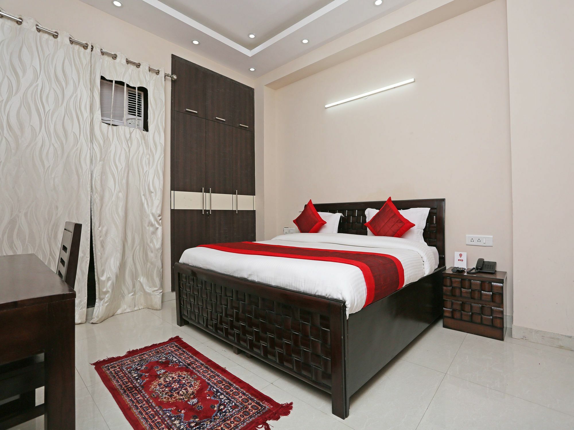 Oyo 9997 Navru Heritage