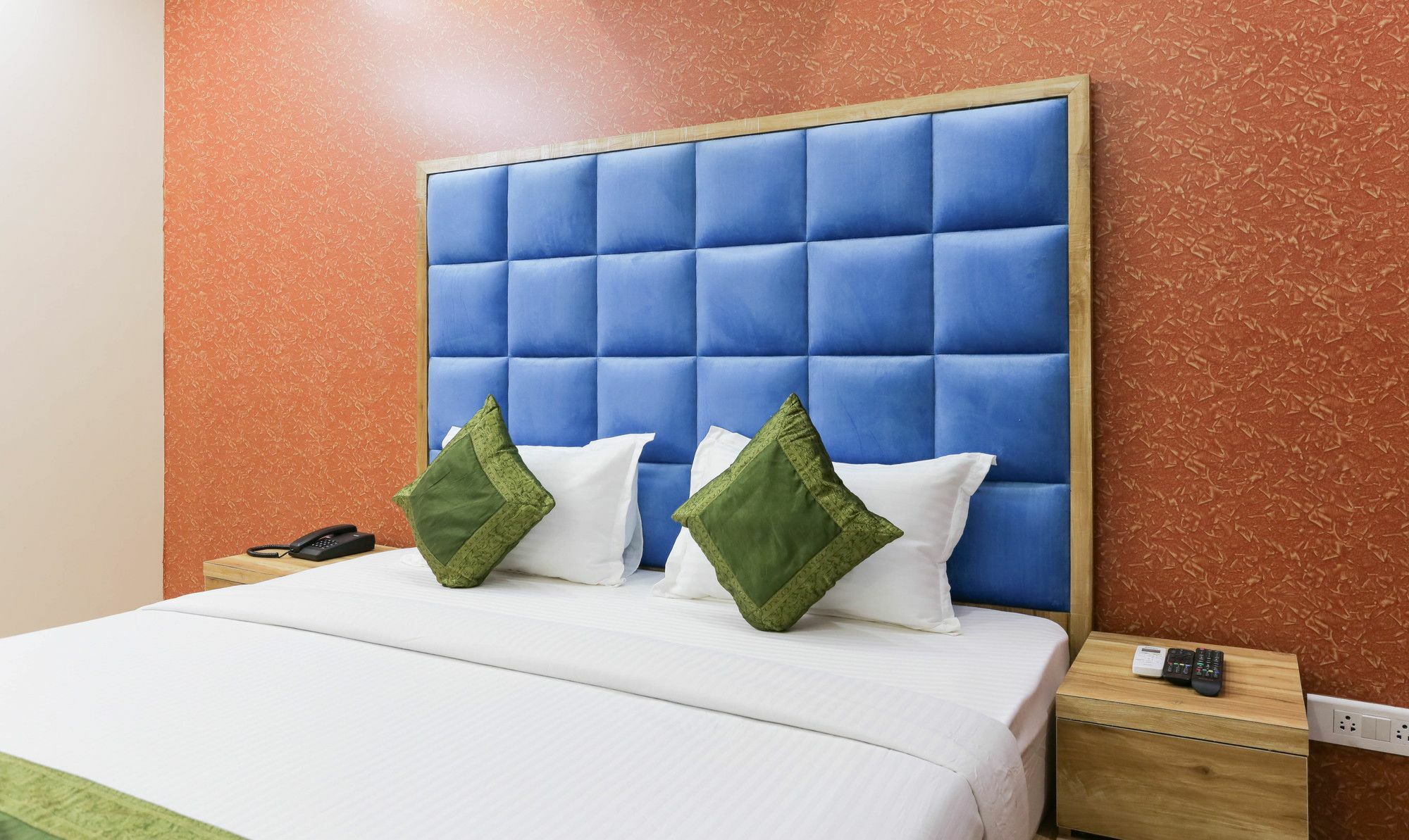 Treebo Hi Star Hotel