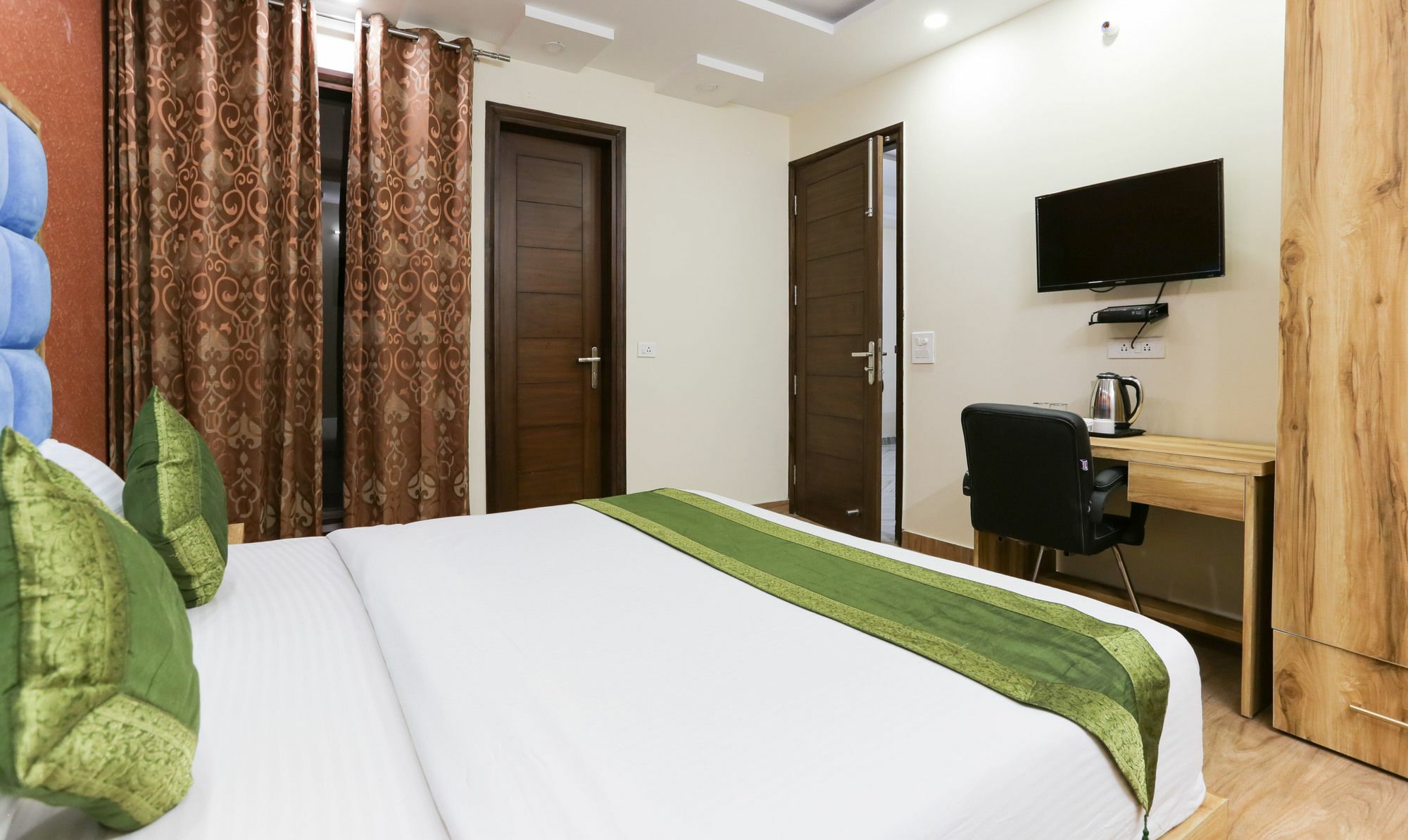 Treebo Hi Star Hotel Gurgaon