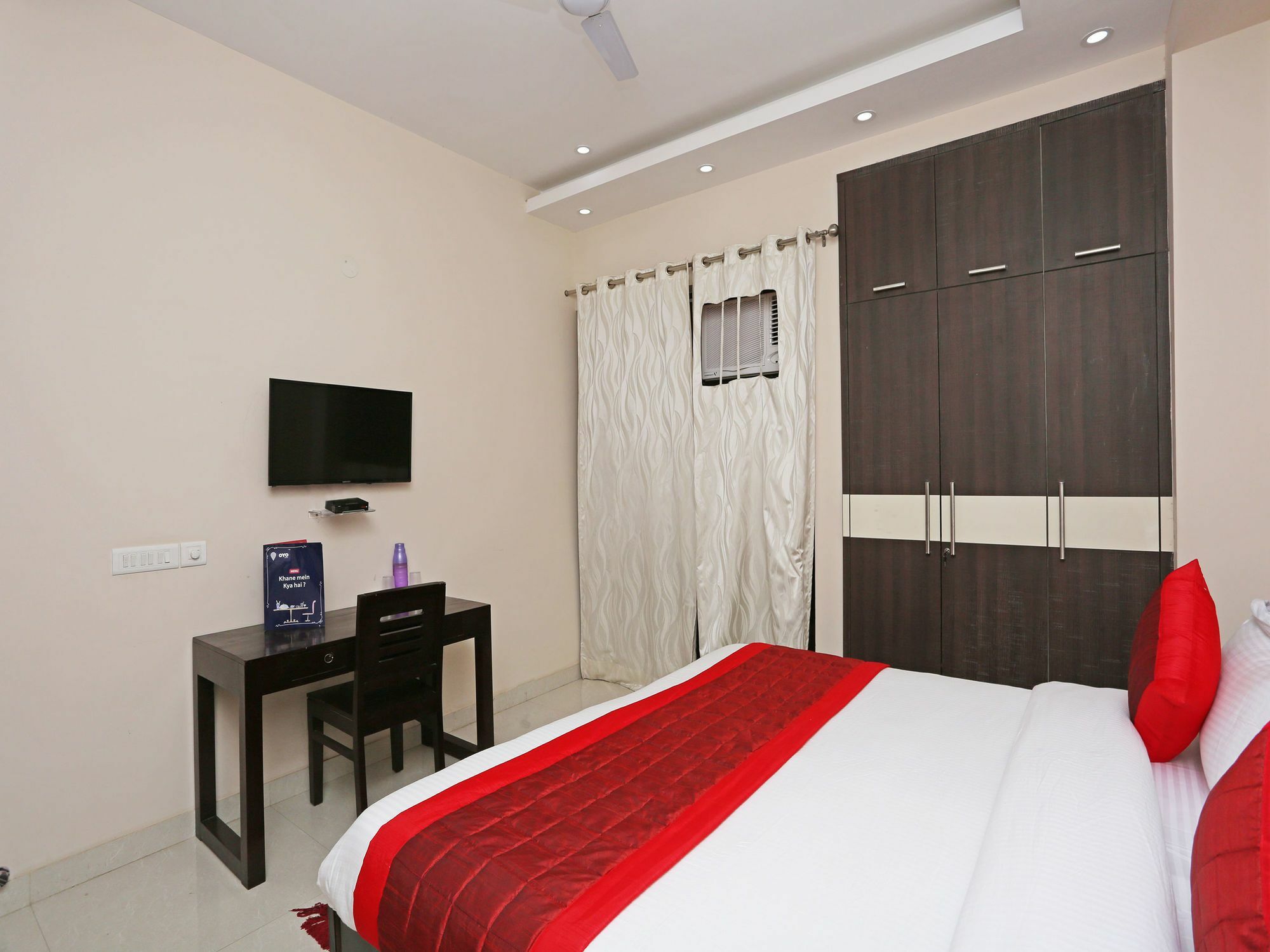 Oyo 9997 Navru Heritage Hotel