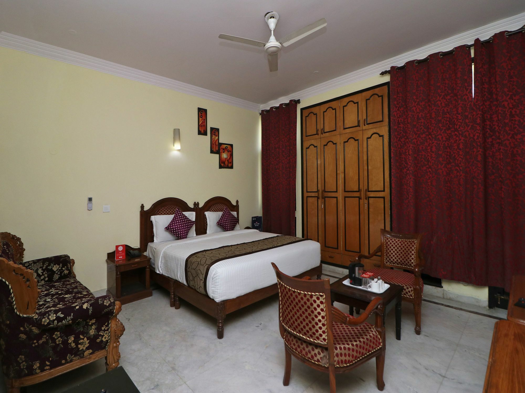 Oyo 12311 Annus Holidays Hotel Gurgaon