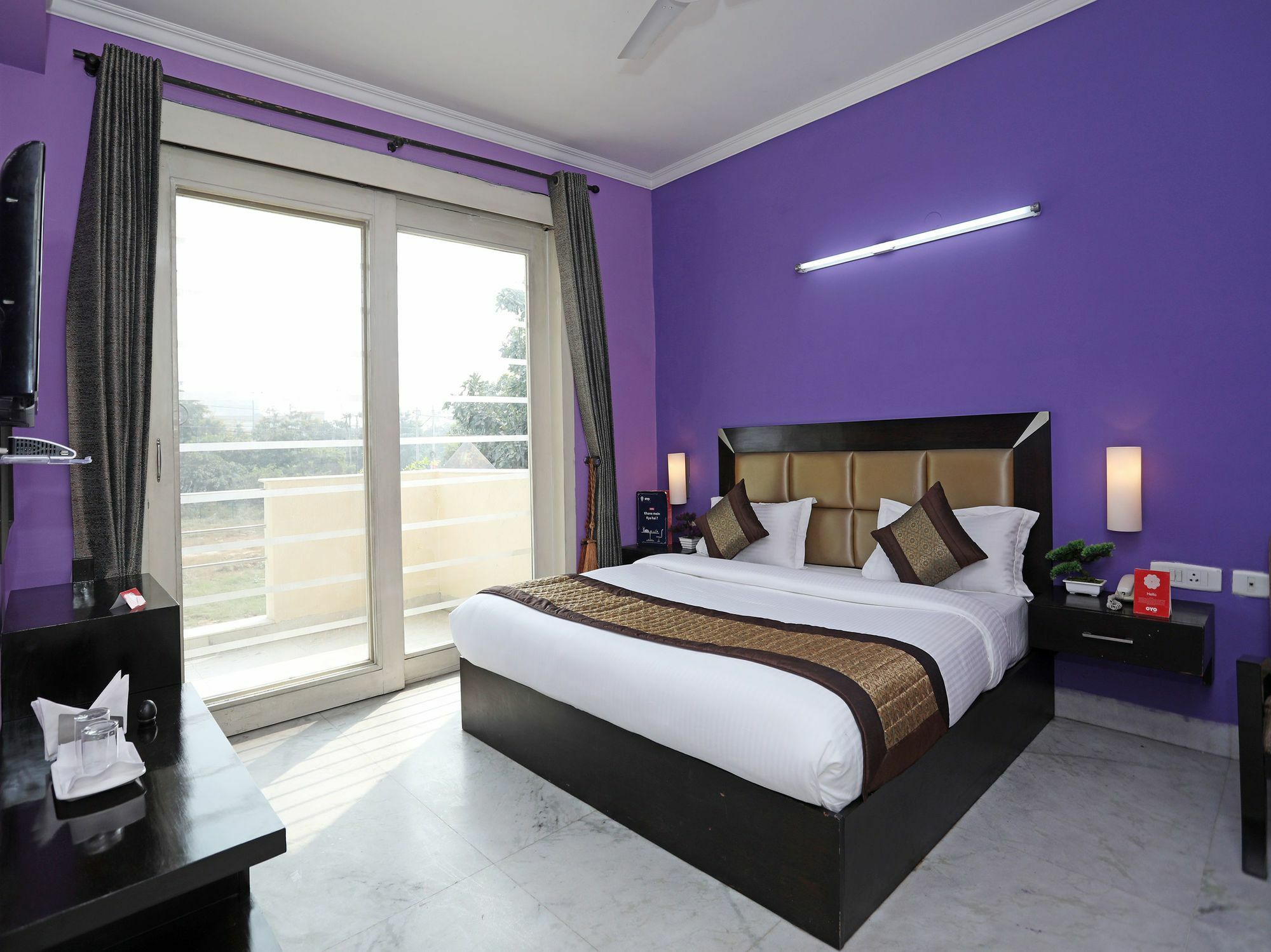 Hotel Oyo 9947 Ashiana Gurgaon