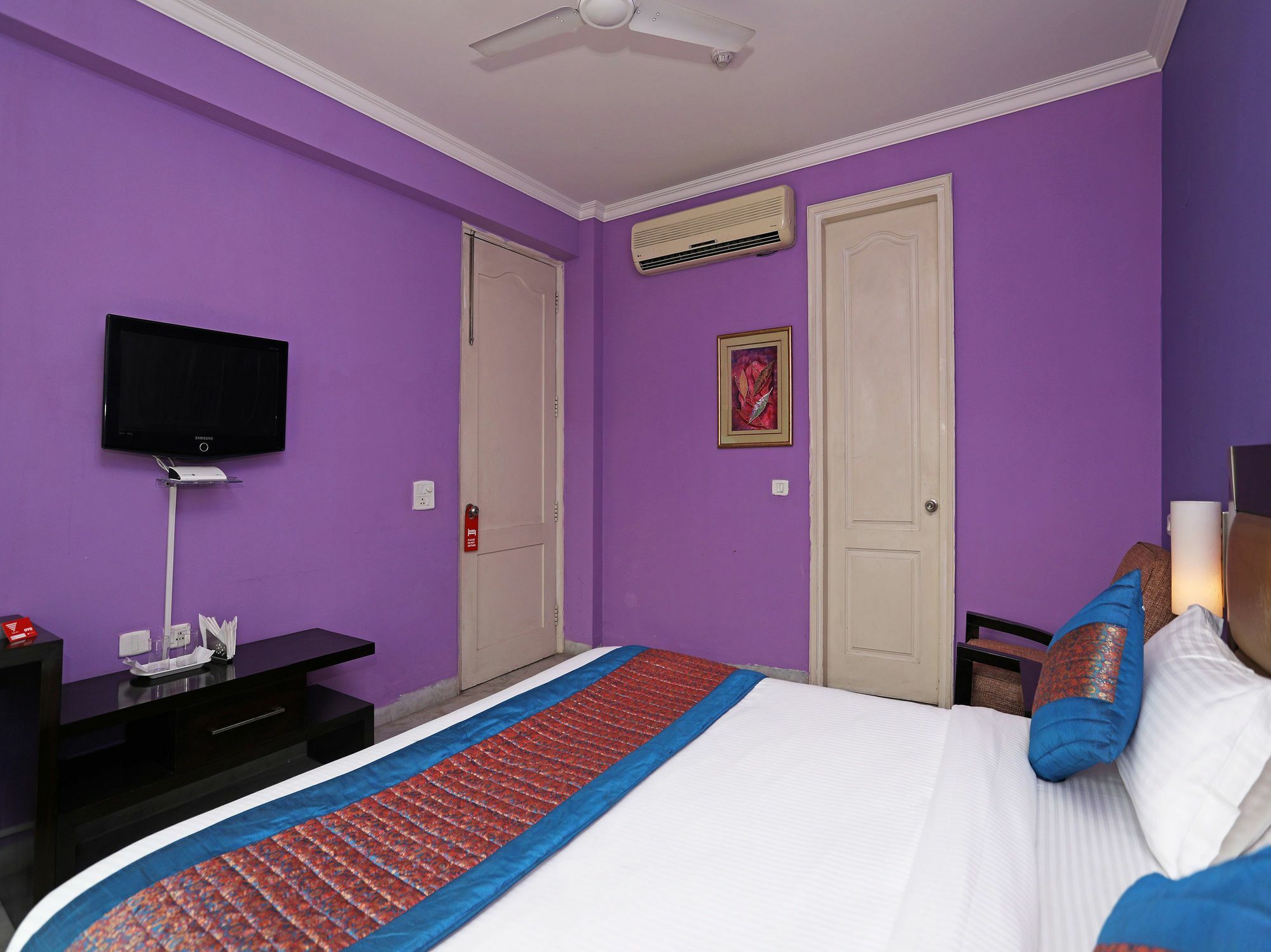 Oyo 9947 Ashiana Gurgaon