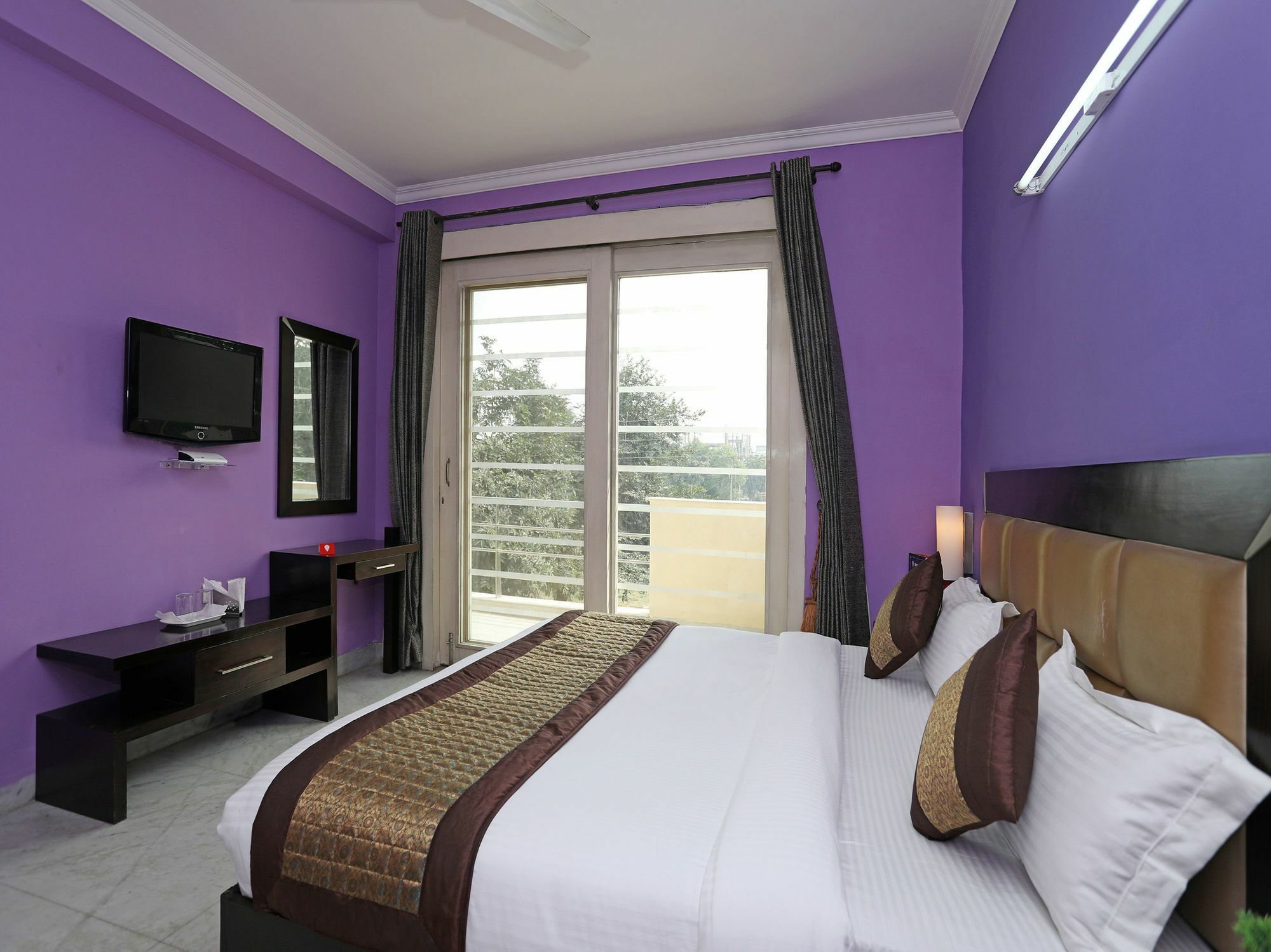 Oyo 9947 Ashiana Hotel Gurgaon
