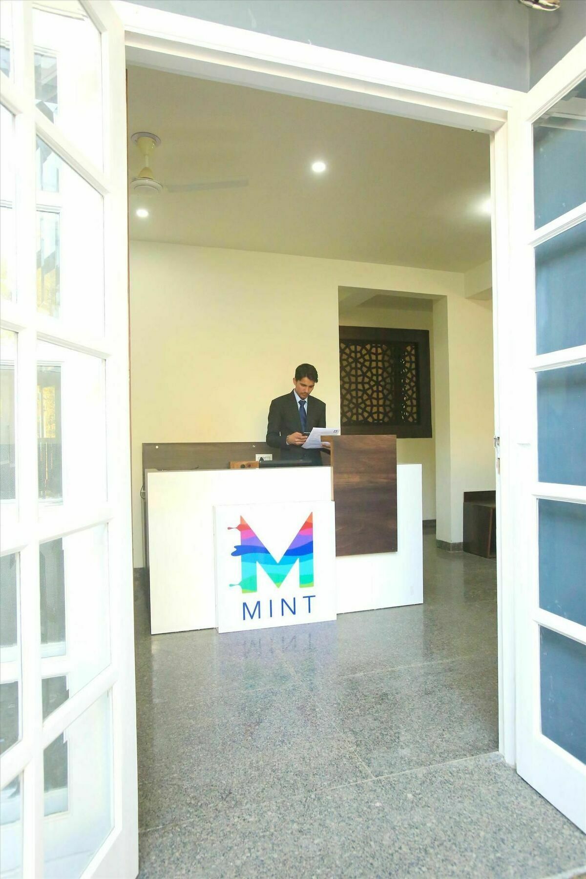 Mint Golf Course Gurgaon