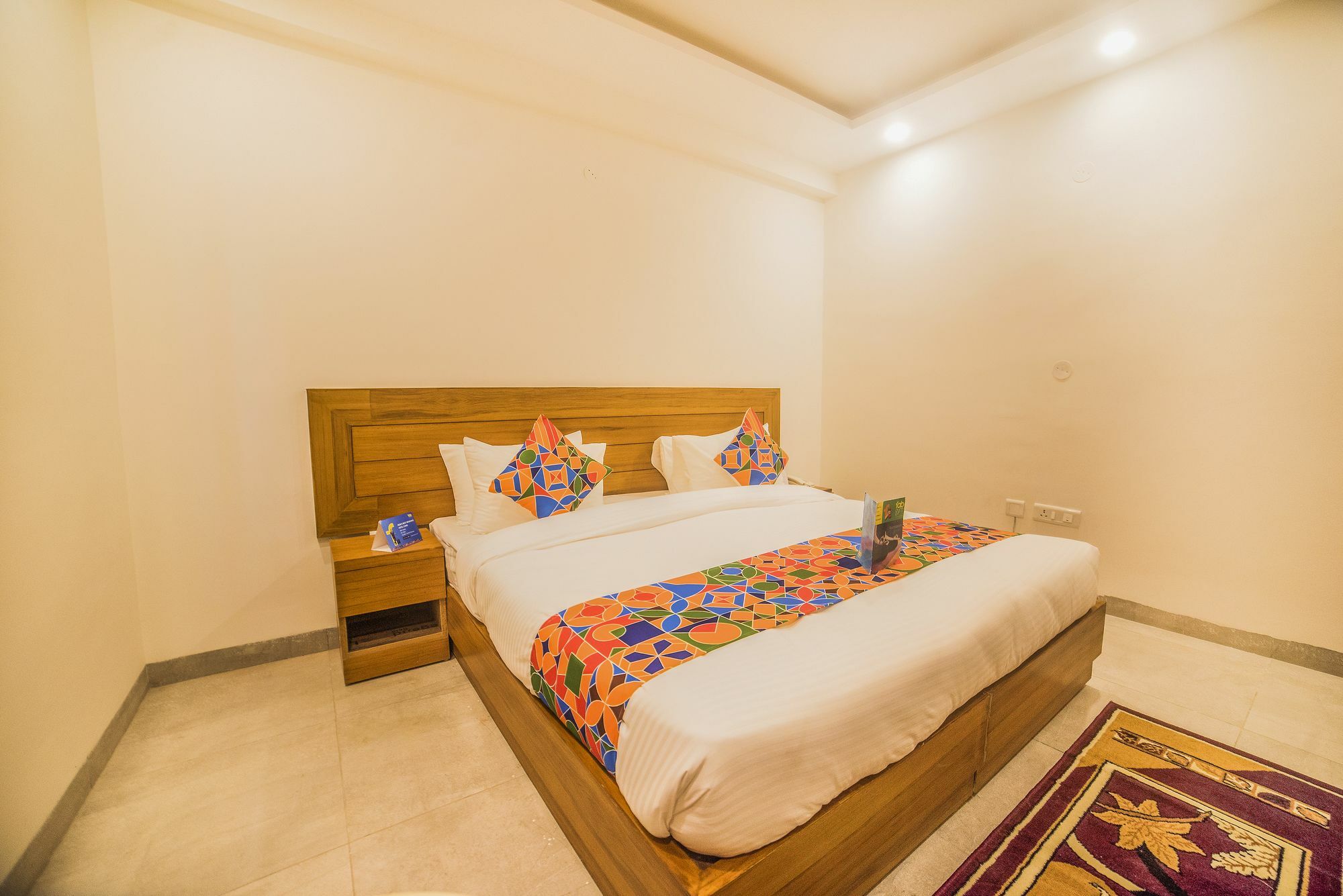 Hotel Fabhotel Emoji 3*