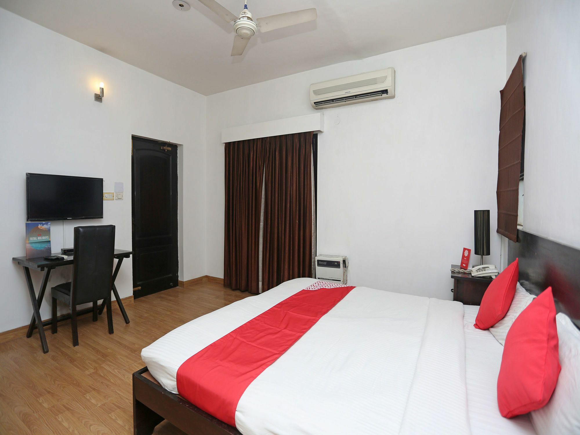 Hotel Oyo 14999 Crossroads Woodbridge