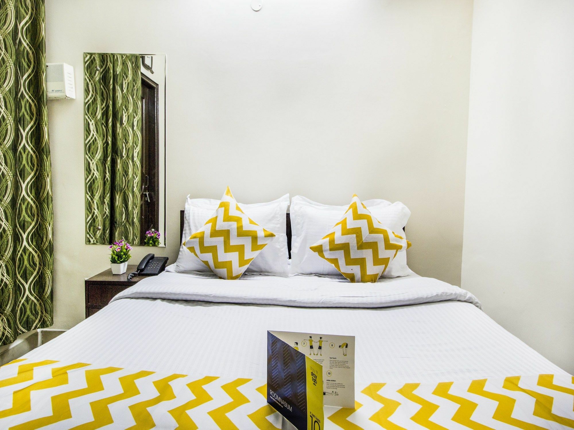 Fabhotel Mintstar Sector 38