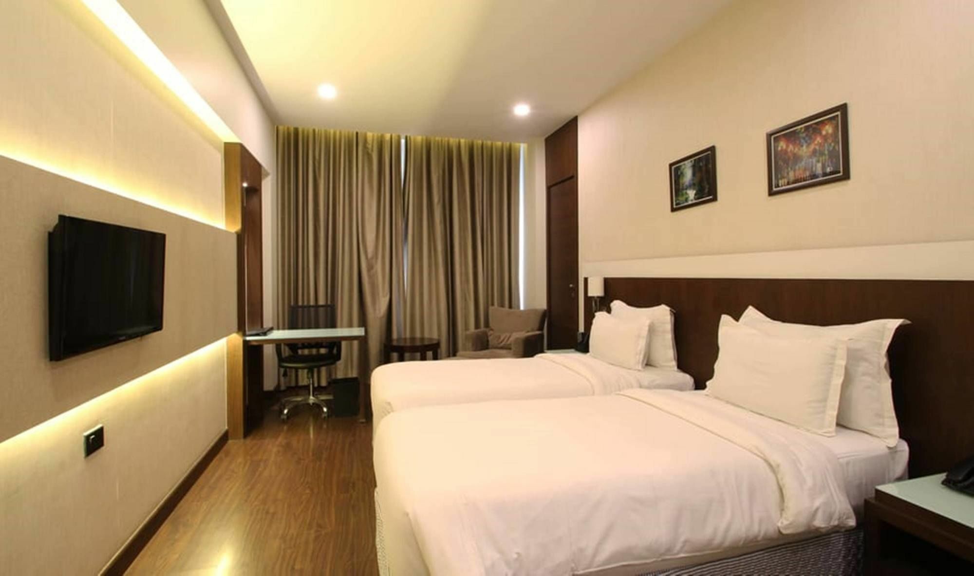 Treebo Premium Eden Residency 4* Gurgaon