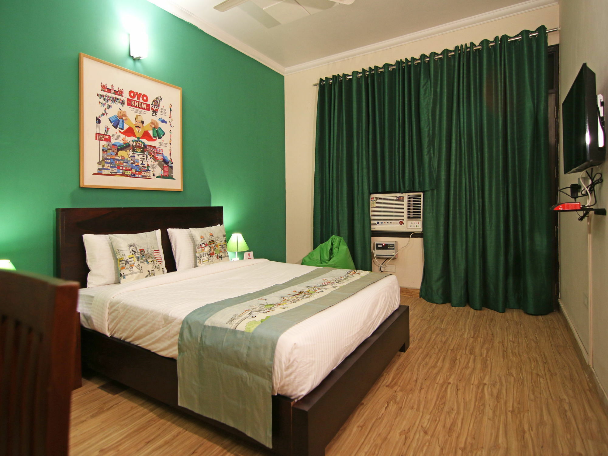 Oyo Flagship Unitech Cyber Park Hotel 3*