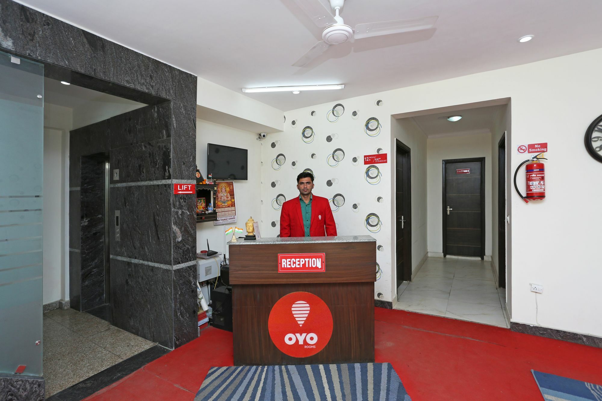 Oyo 6812 Aruma Residency