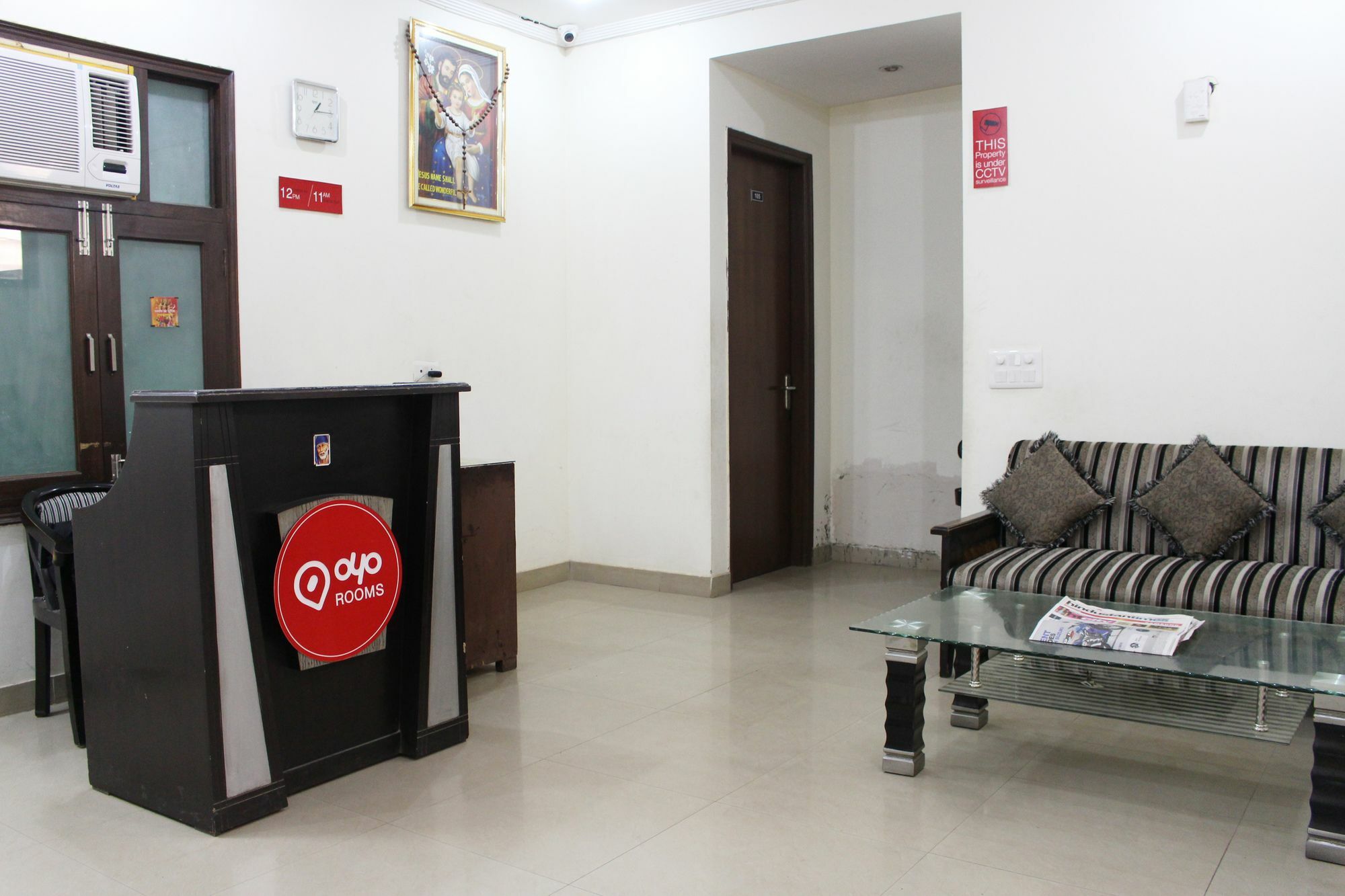 Collection O Royal Suits Hotel