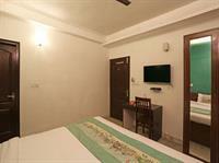 Hotel Oyo Ambience Mall 1 3*