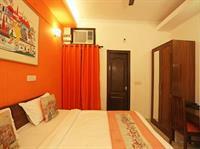Hotel Oyo Ambience Mall 1 3*