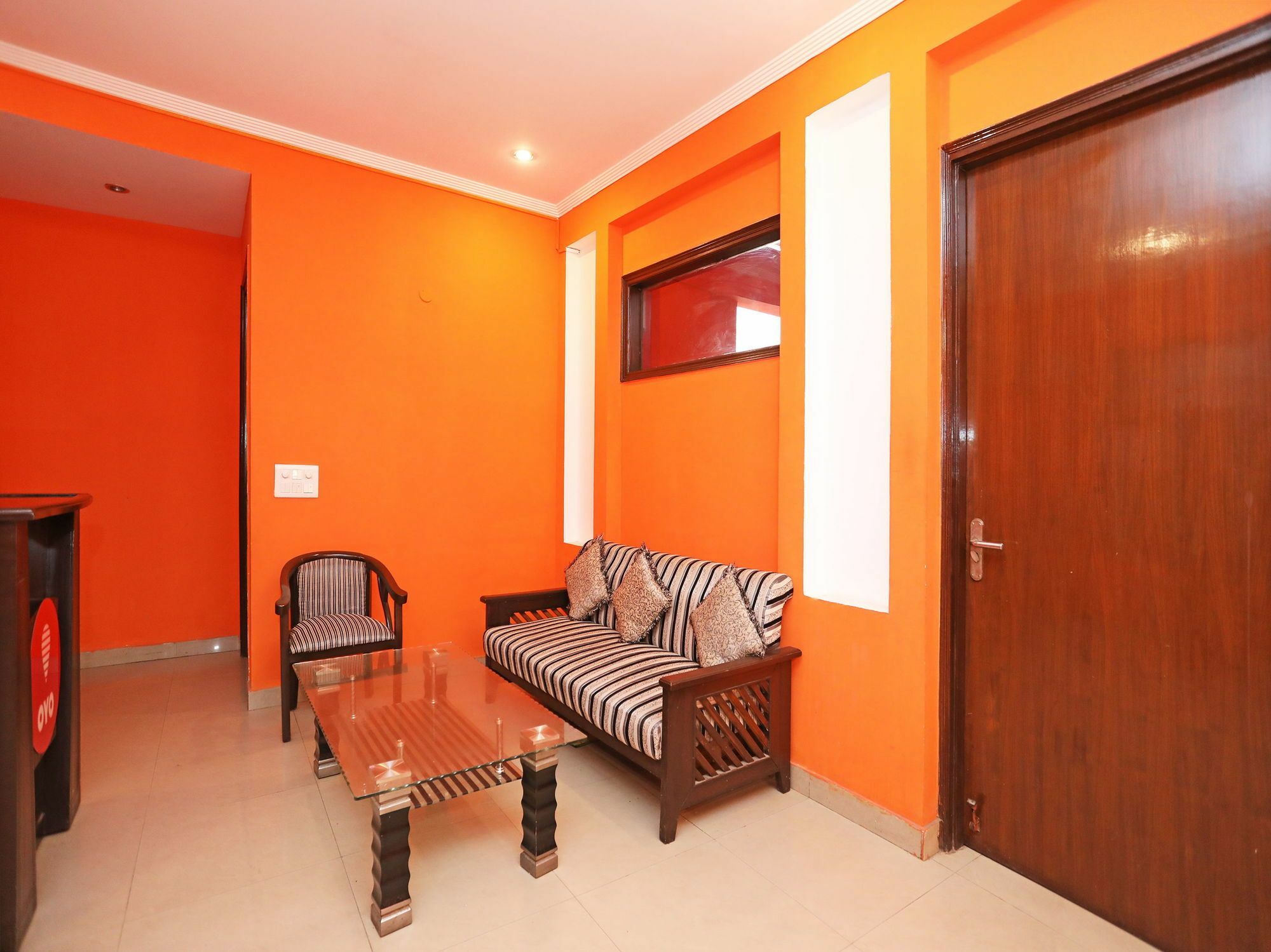 Hotel Collection O Royal Suits 4*