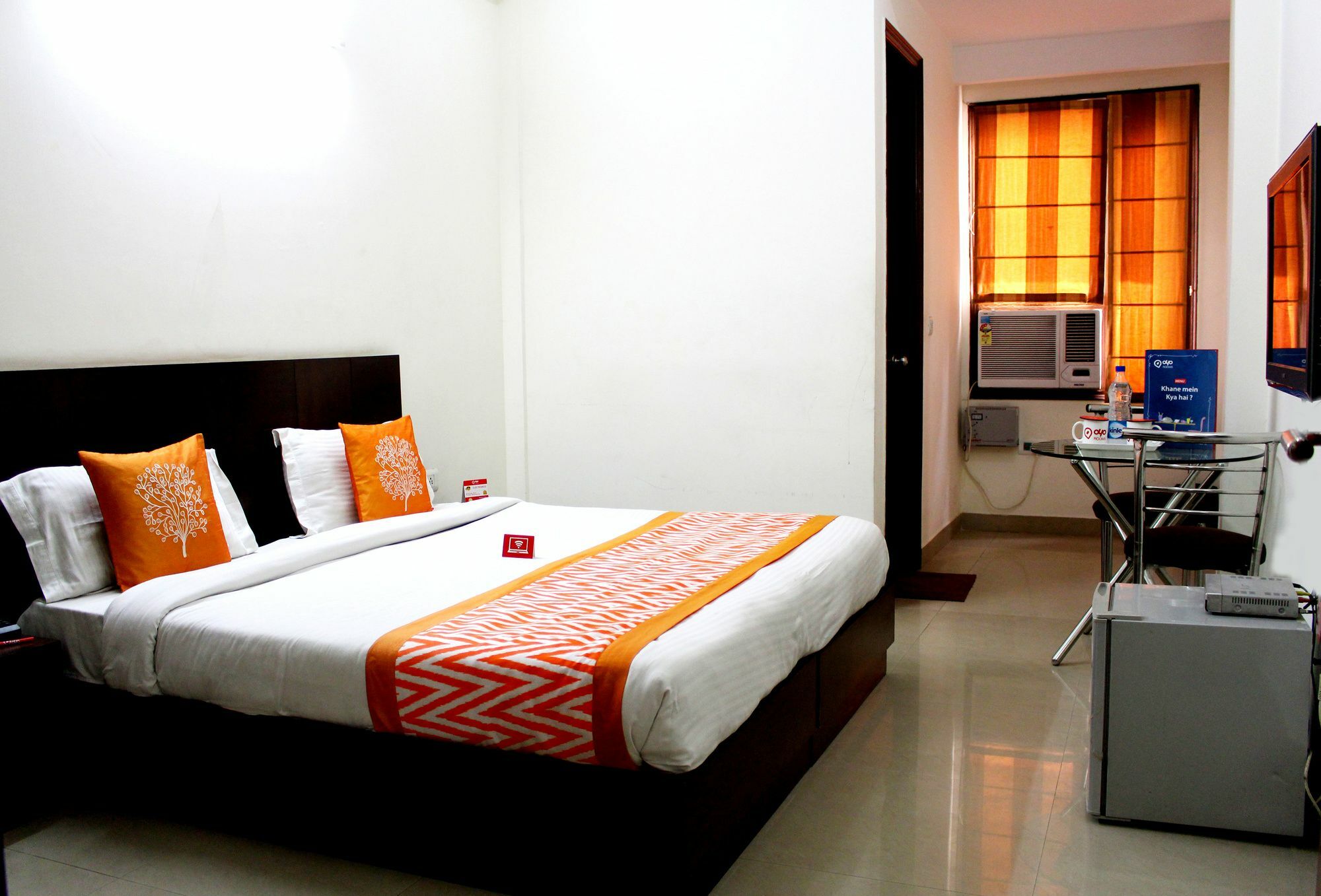 Collection O Royal Suits Hotel Gurgaon