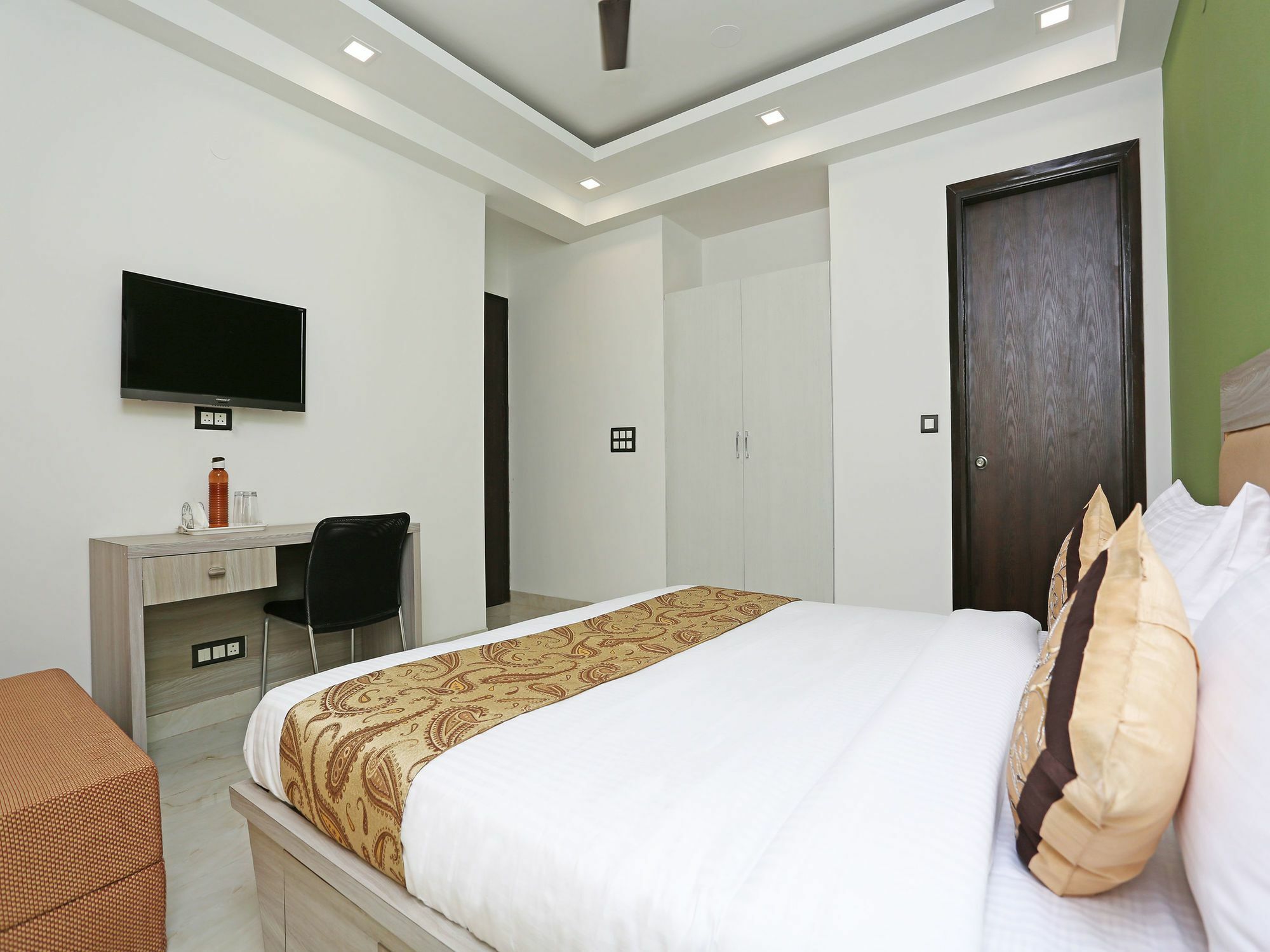 Oyo 9934 Nirmal Niwas 3*