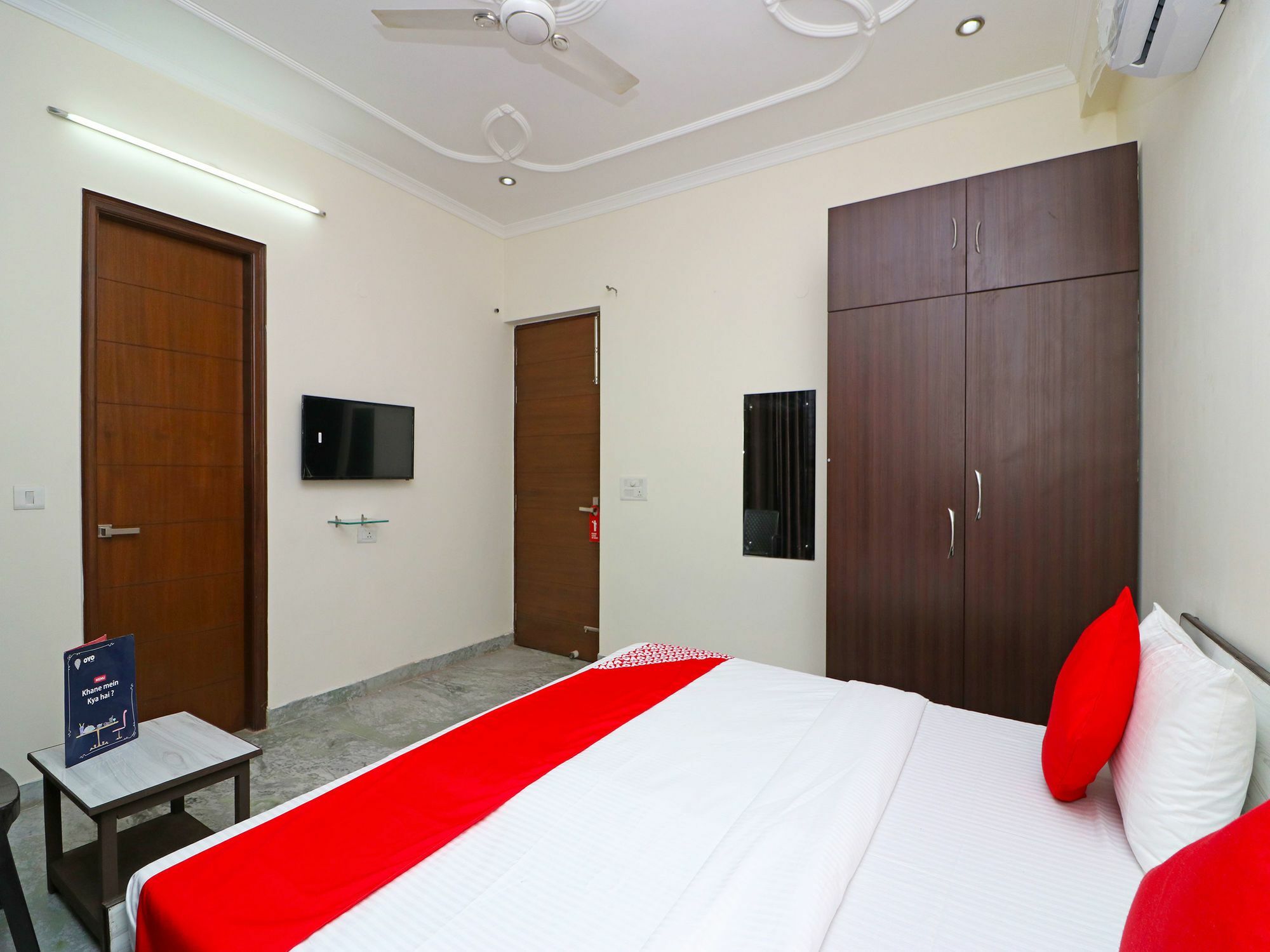 Hotel Oyo 15736 Little Residency