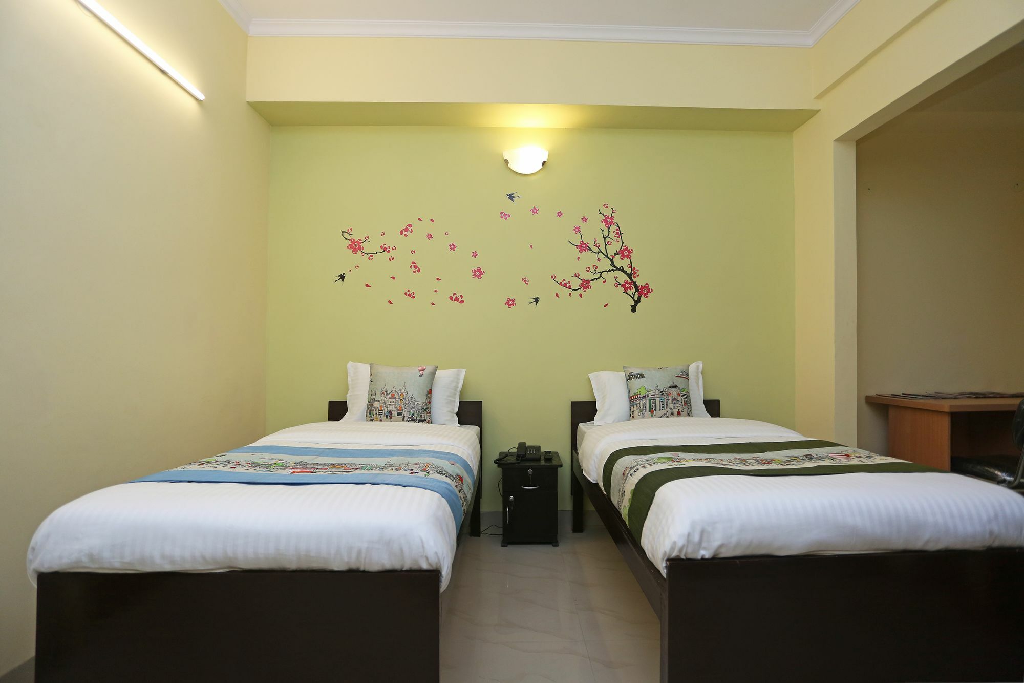 Oyo 9461 Sector 56 Hotel 2*