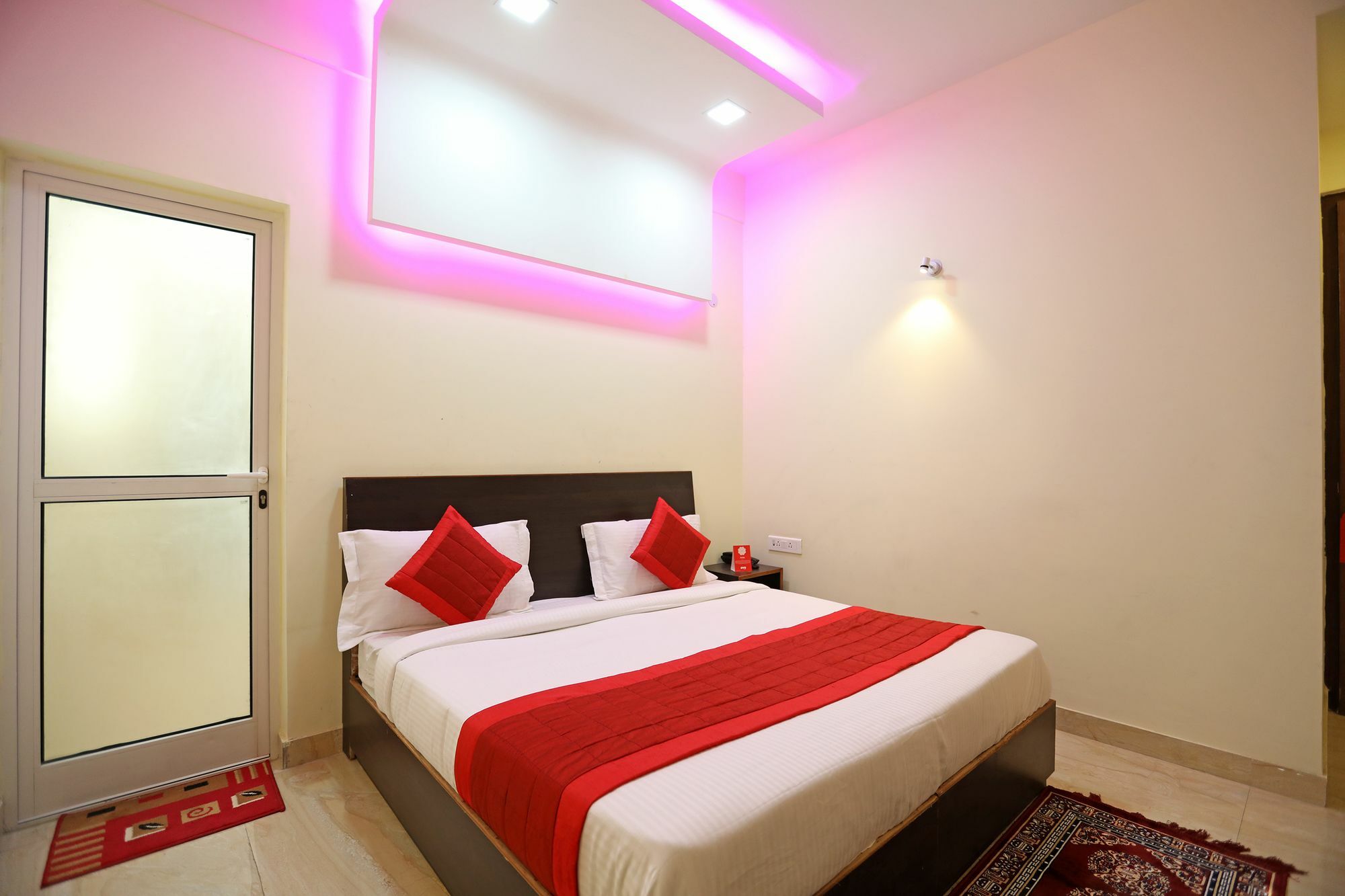 Oyo 10889 Residency Hotel