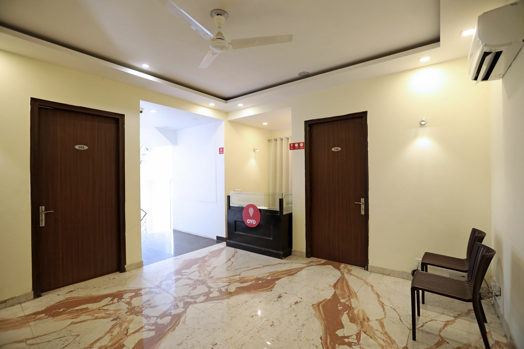Oyo 10889 Residency