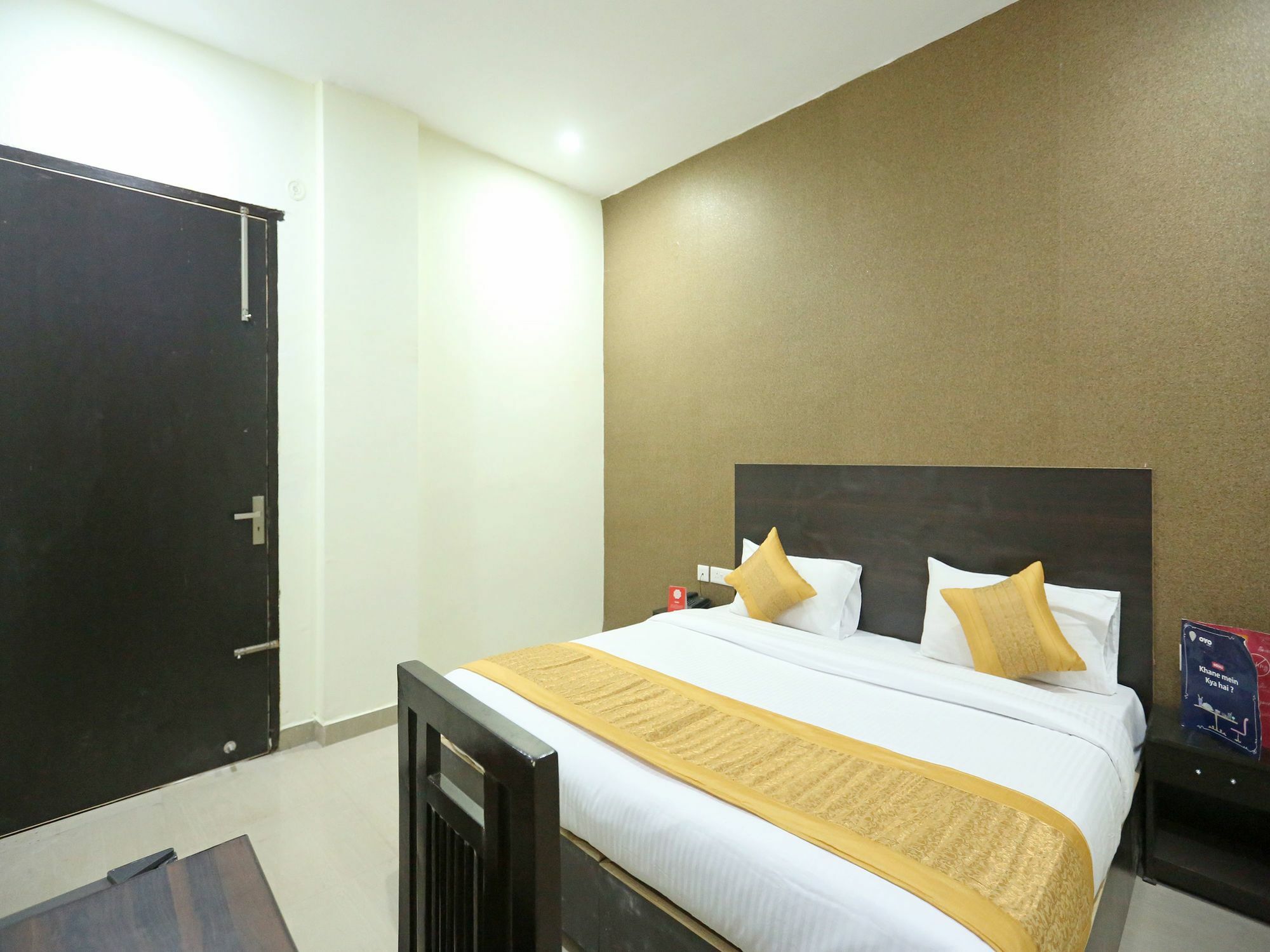 Oyo 9587 The Royal Crowne 3* Gurgaon