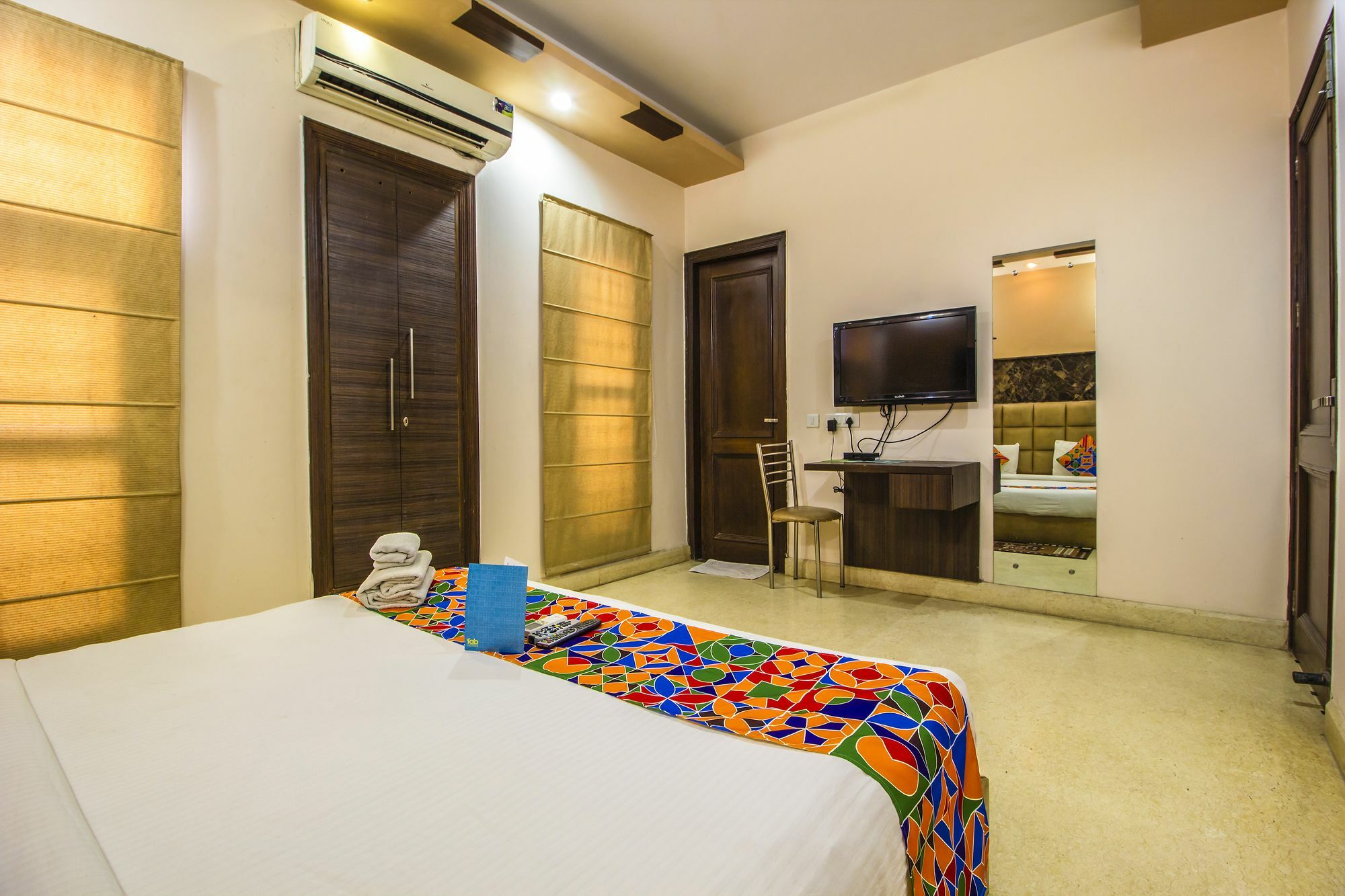 Fabhotel Moon Hospitality Dlf Phase 3 3* Gurgaon