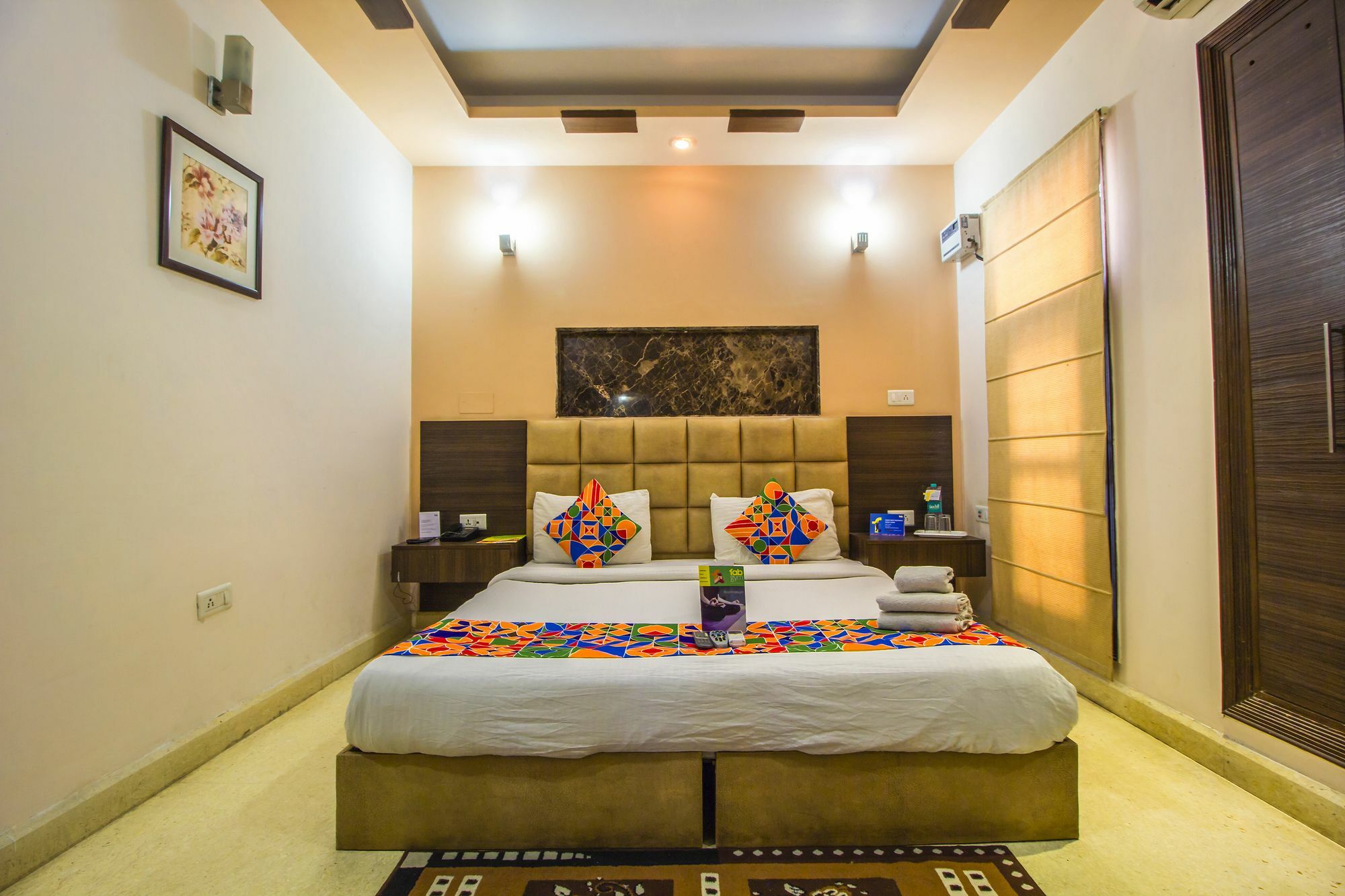 Hotel Fabhotel Moon Hospitality Dlf Phase 3