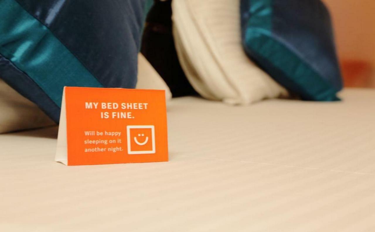 Hotel Fabhotel Daffodil Huda Center