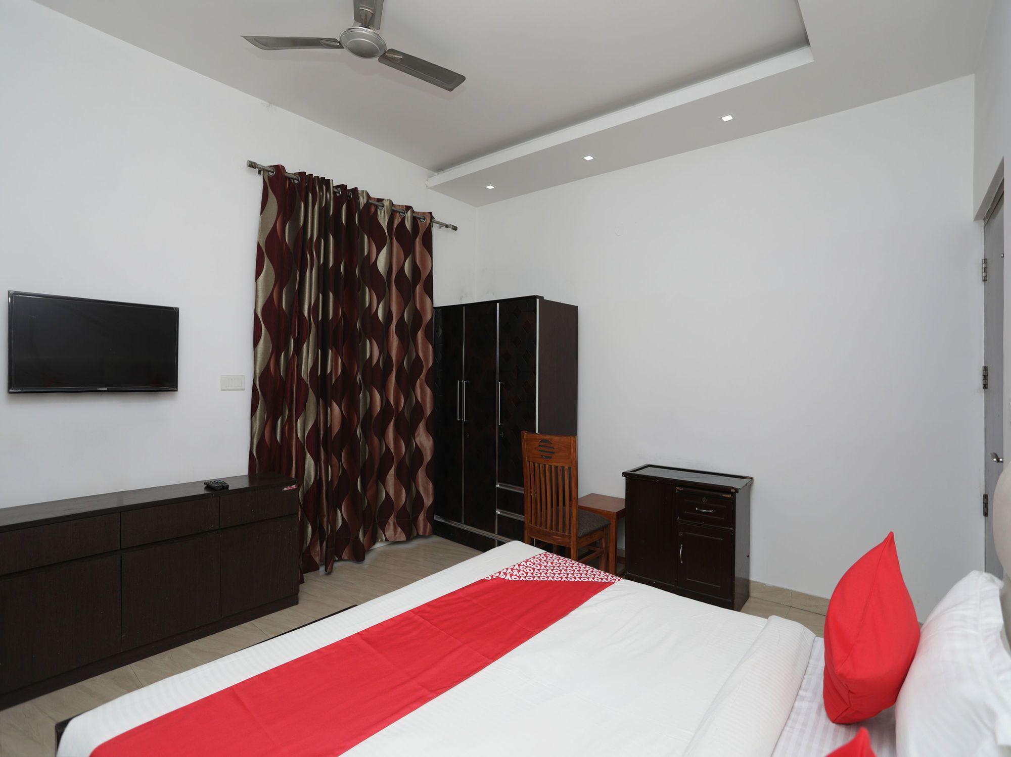 Oyo 12314 View 3* Gurgaon